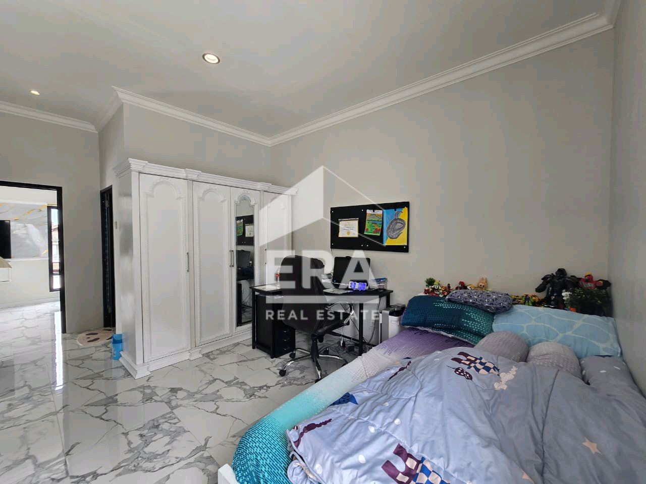 interior 4