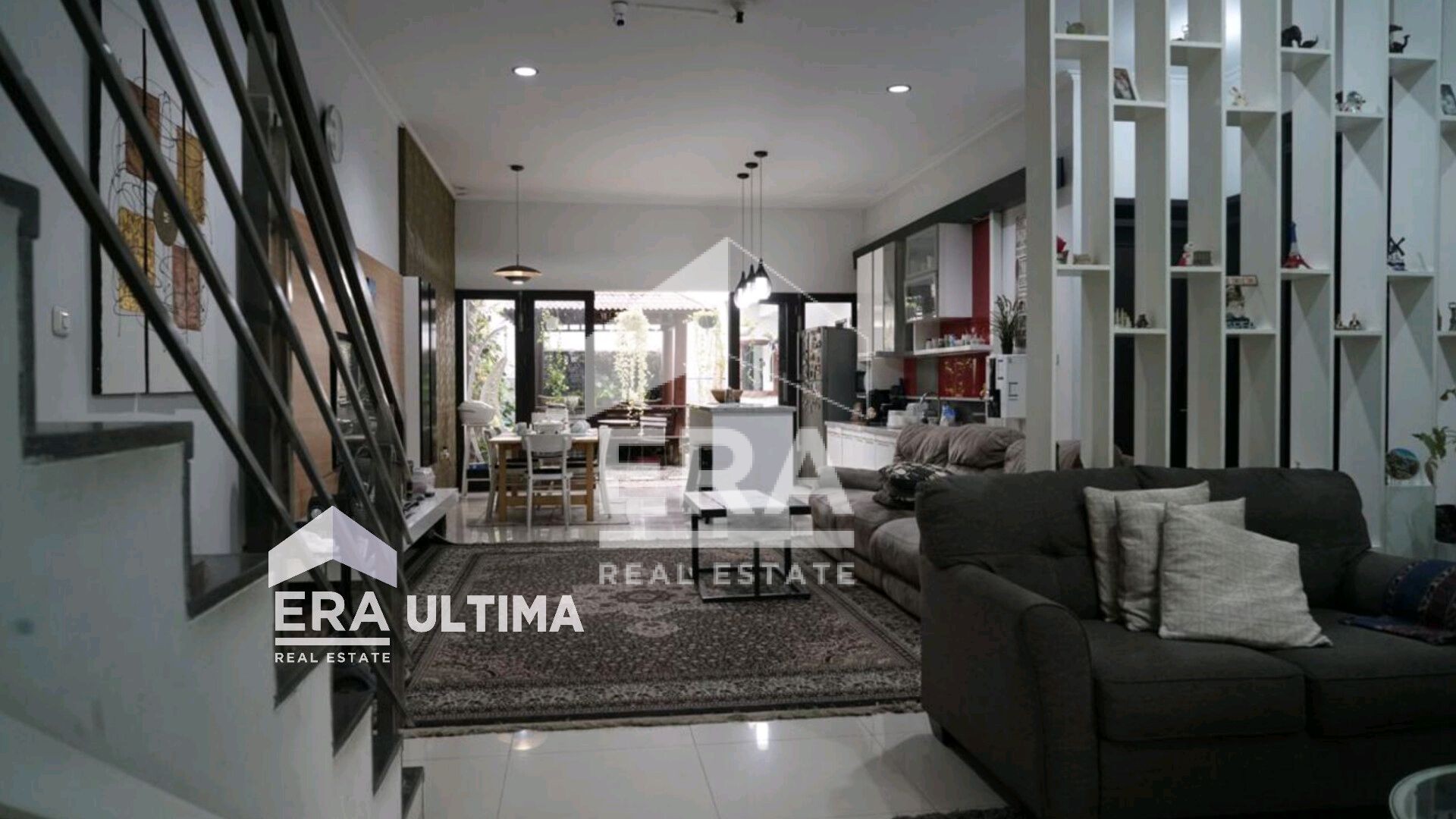interior 2