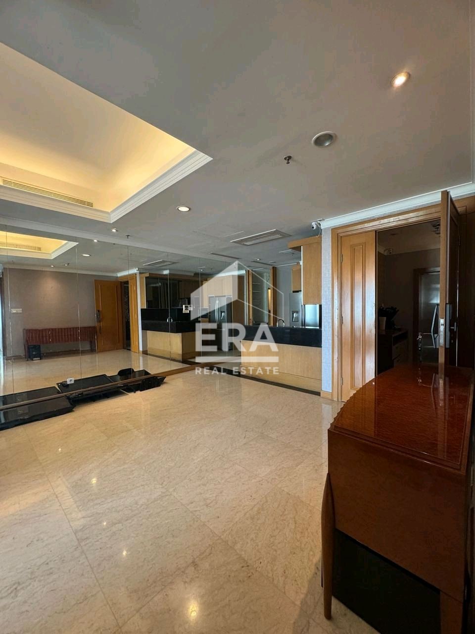 interior 2