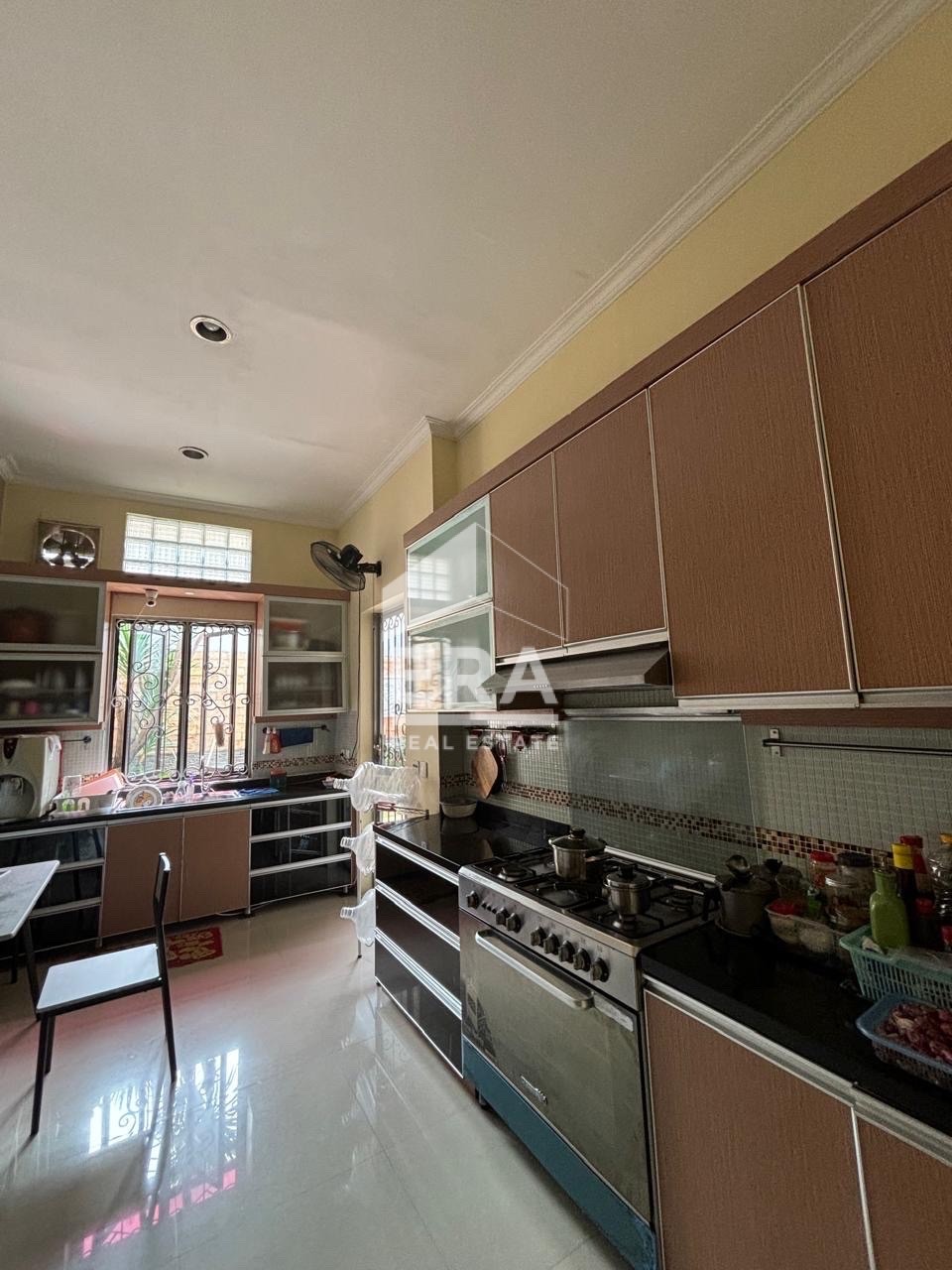 interior 5
