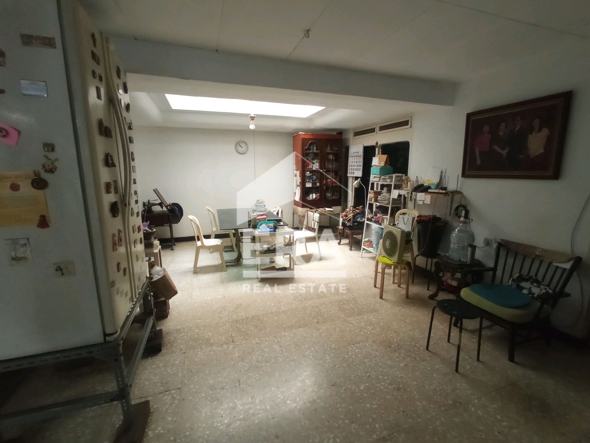 interior 2