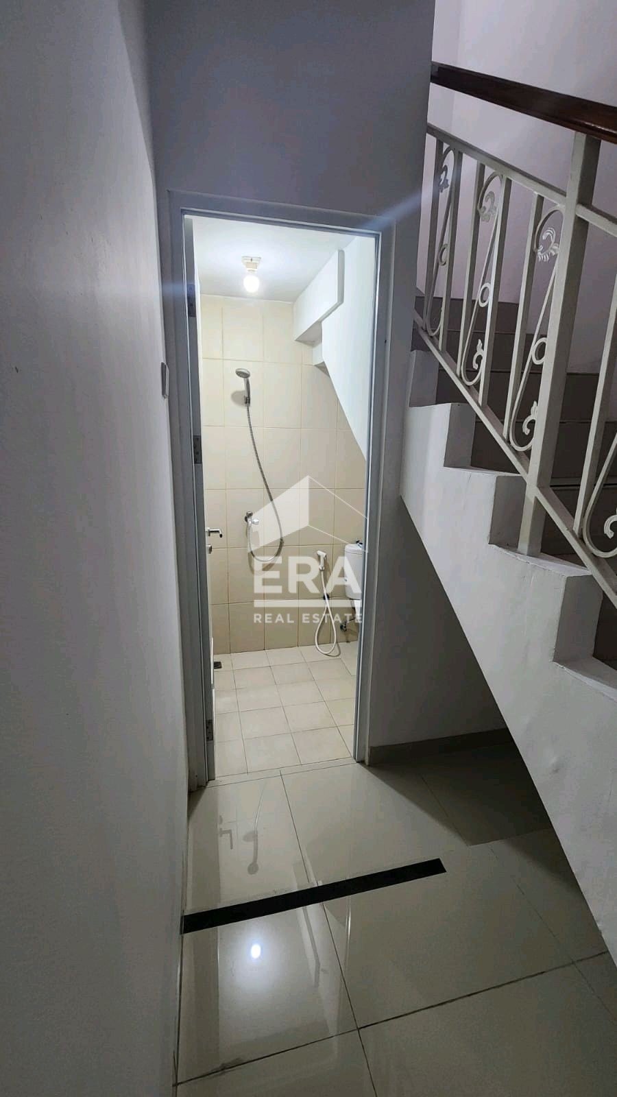 interior 4