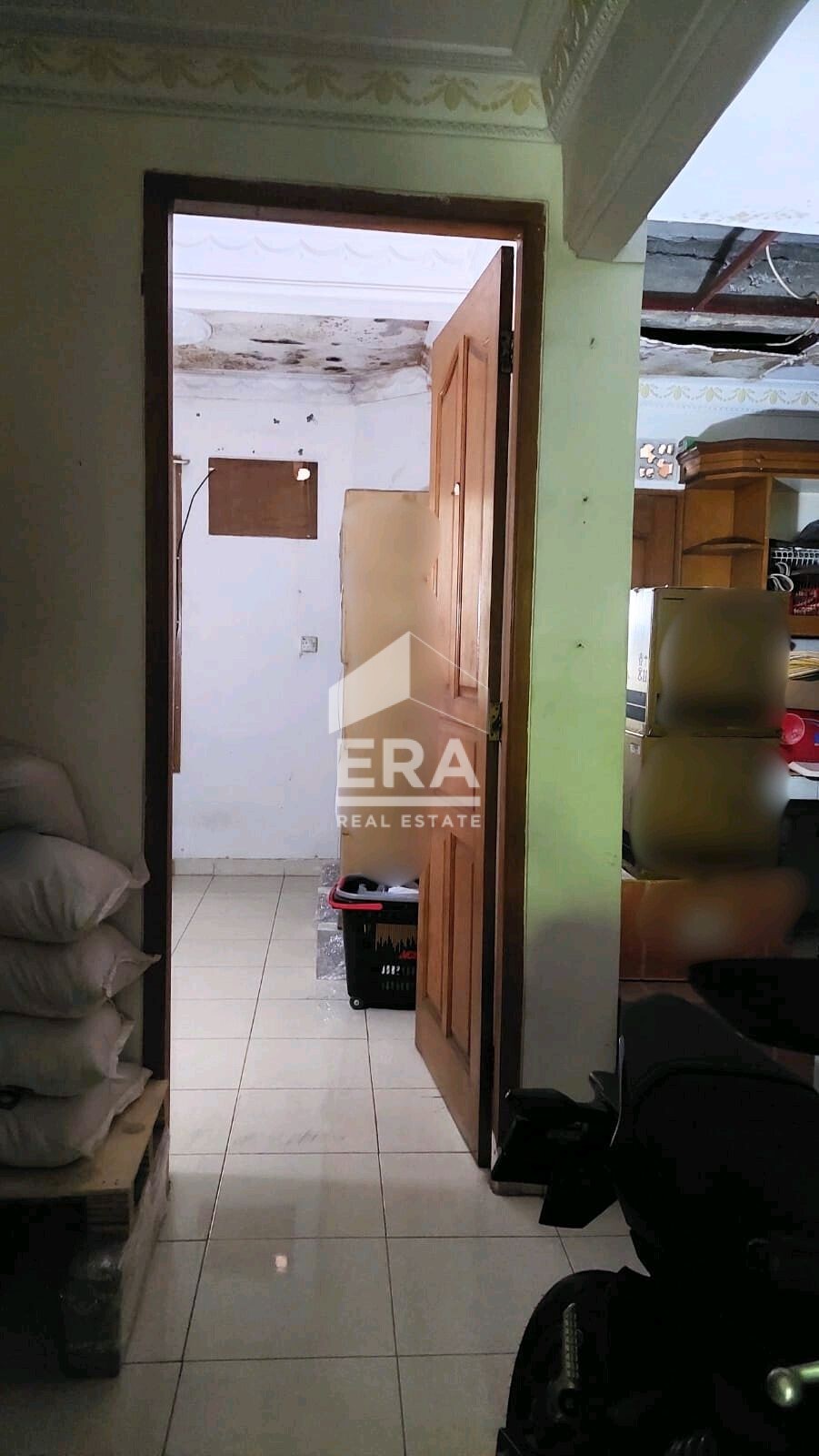 interior 6