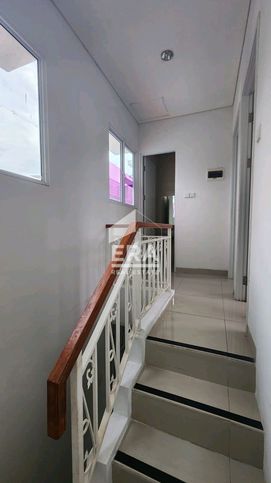 interior 7