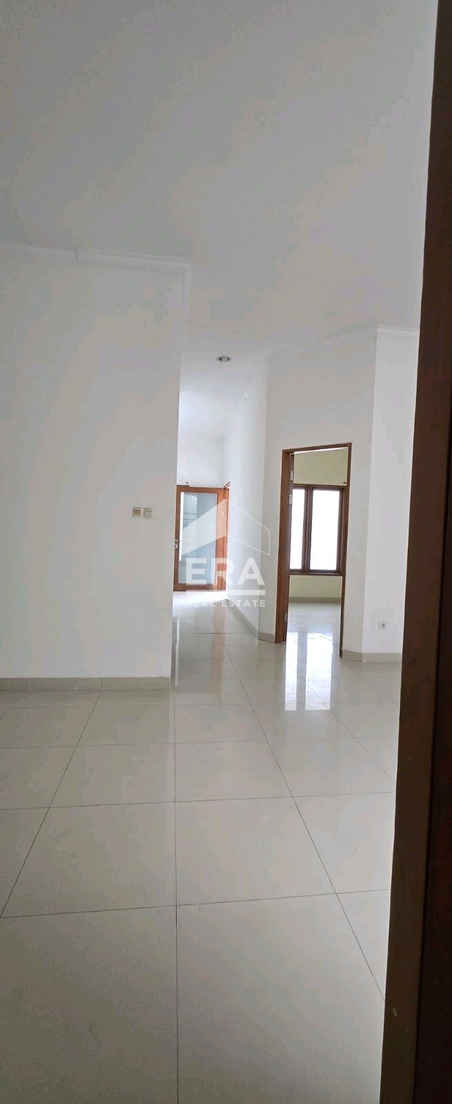interior 2