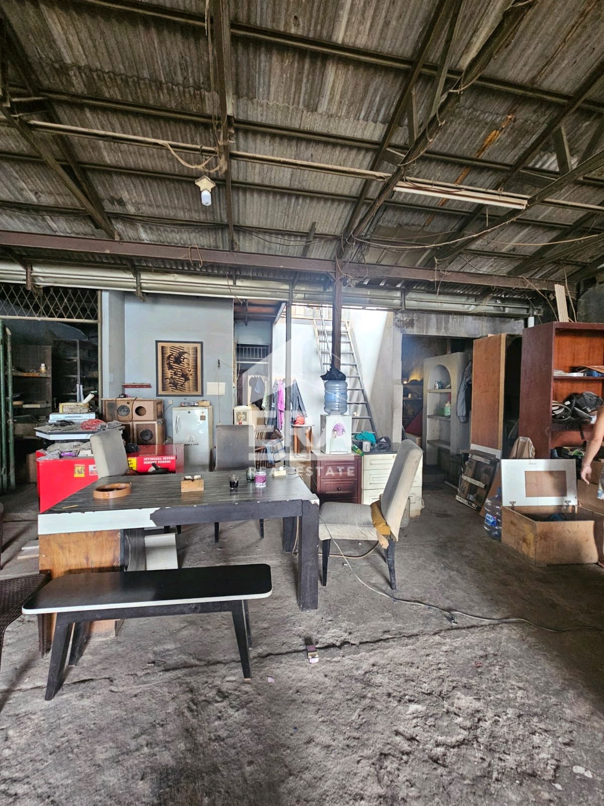 interior 7