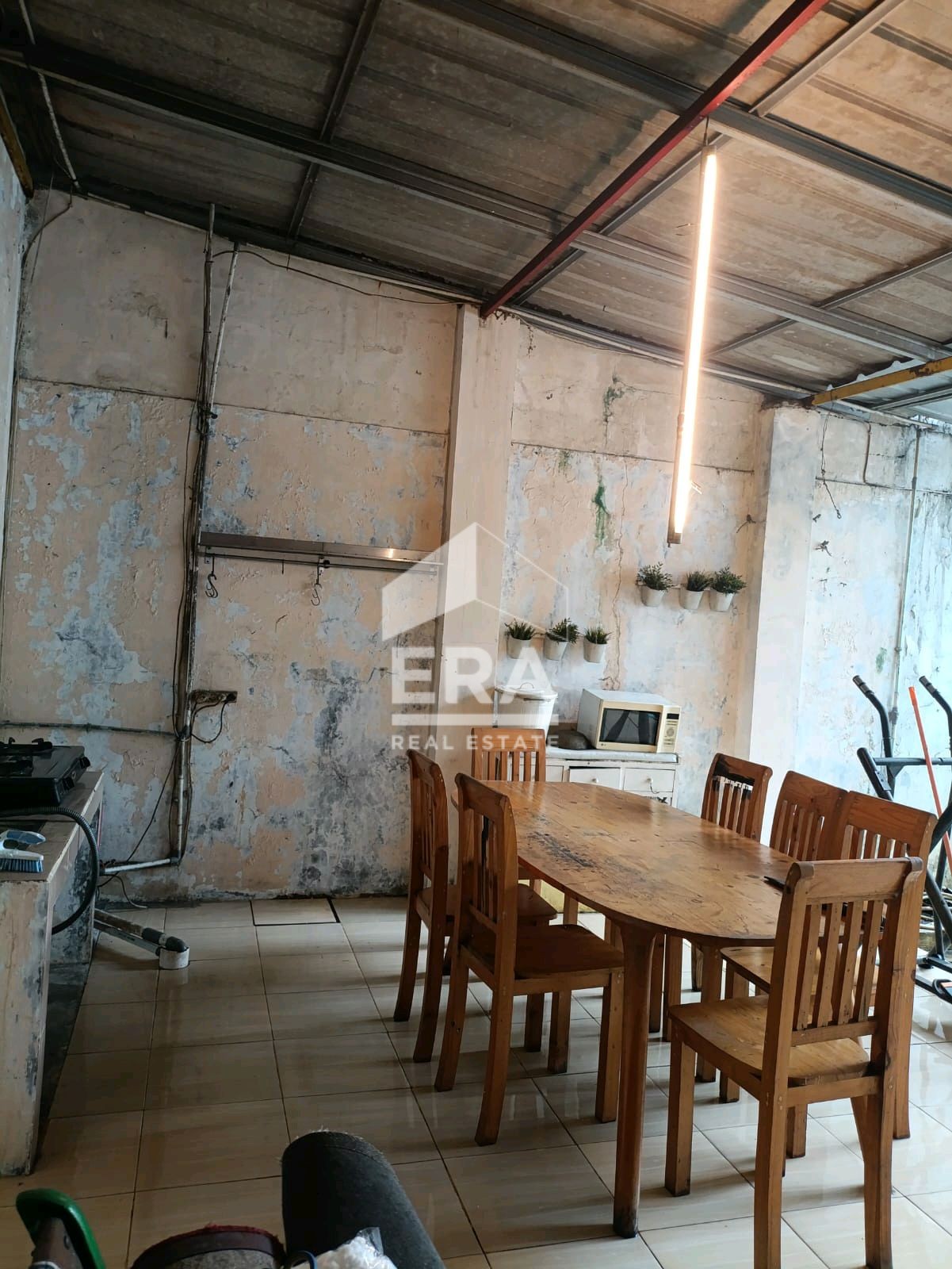 interior 2