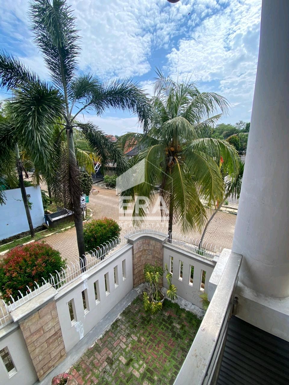interior 2