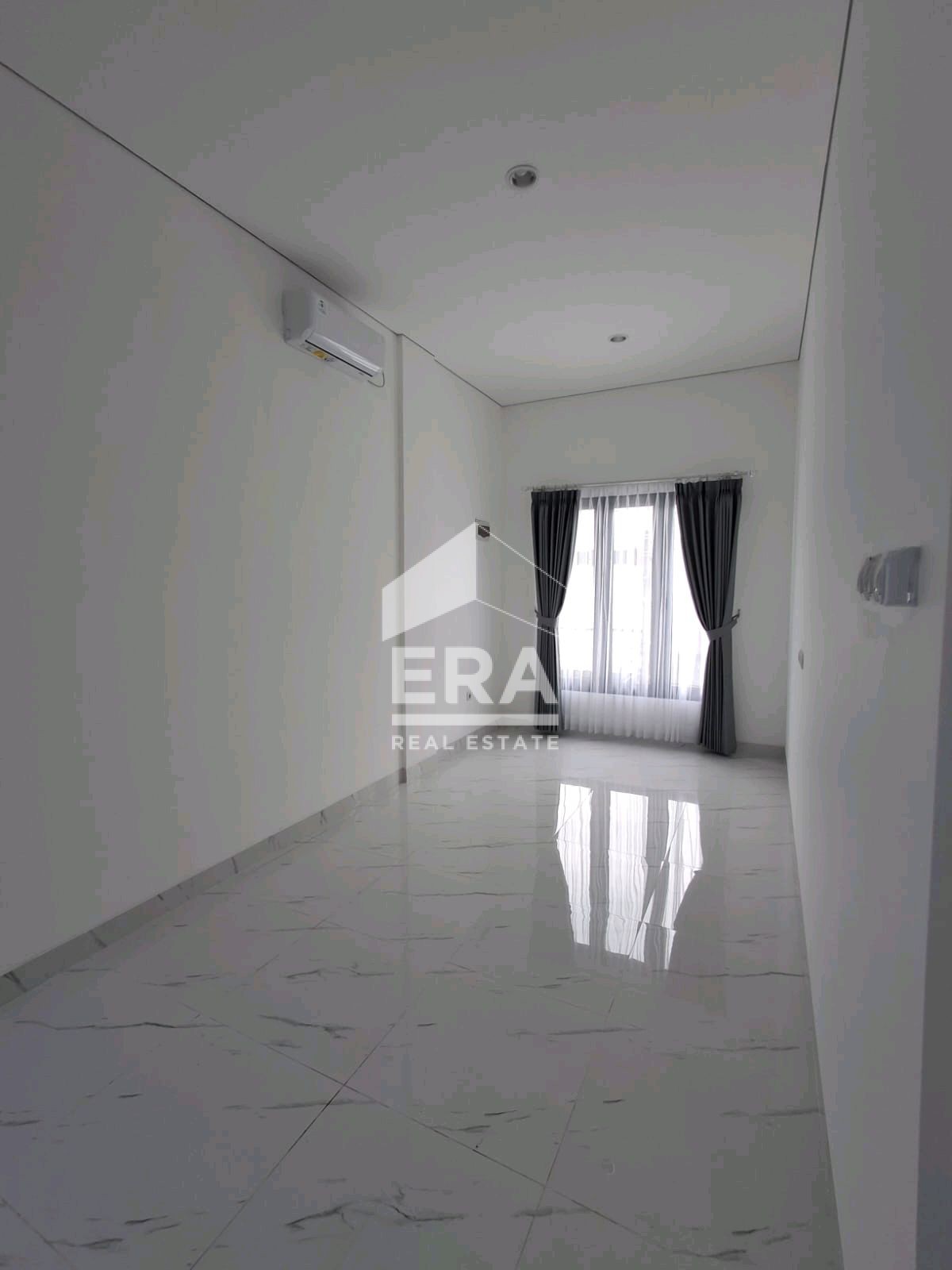 interior 3