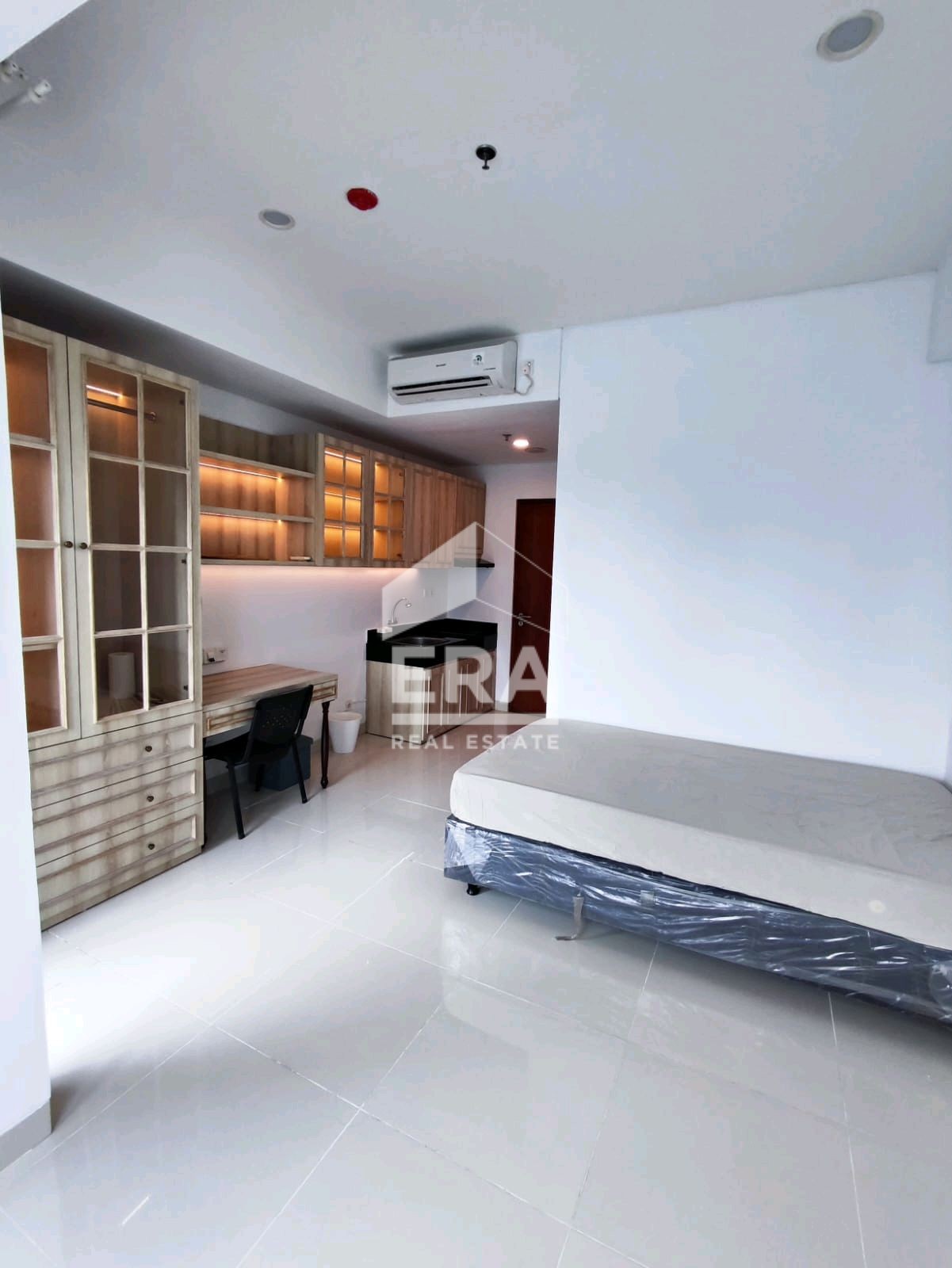 interior 3