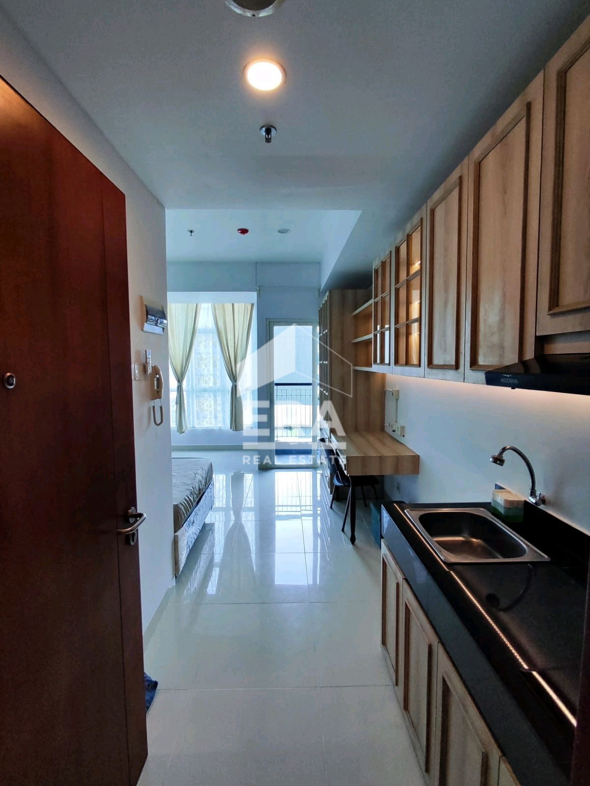 interior 2