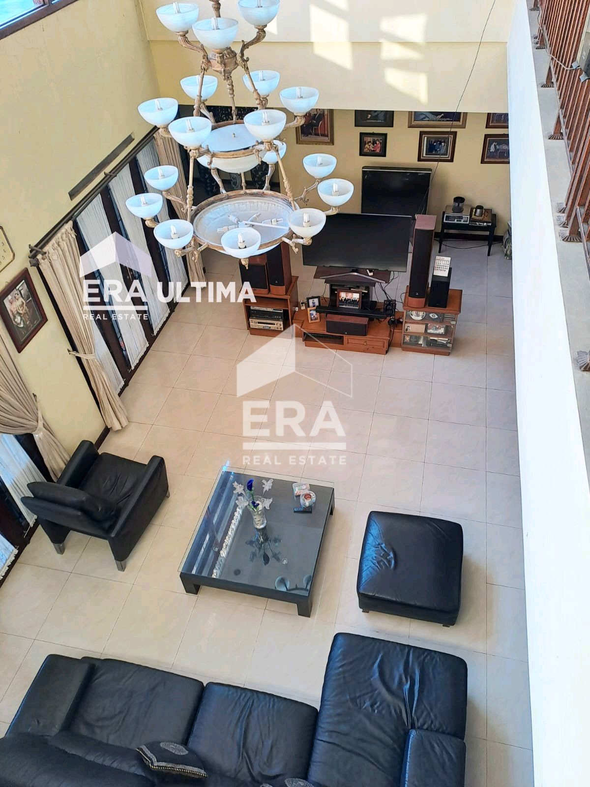 interior 2