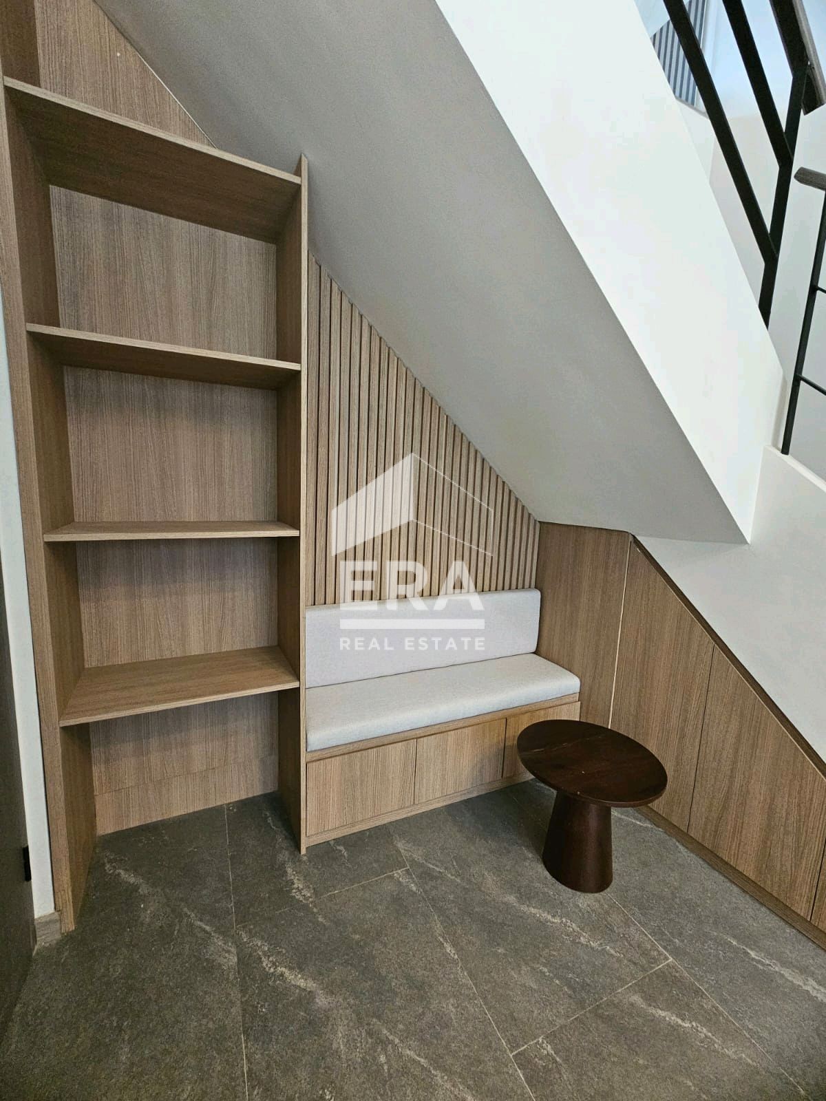 interior 2