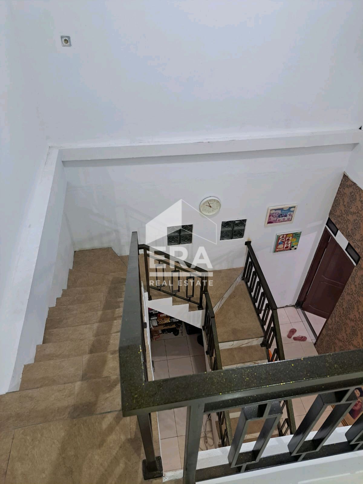 interior 7