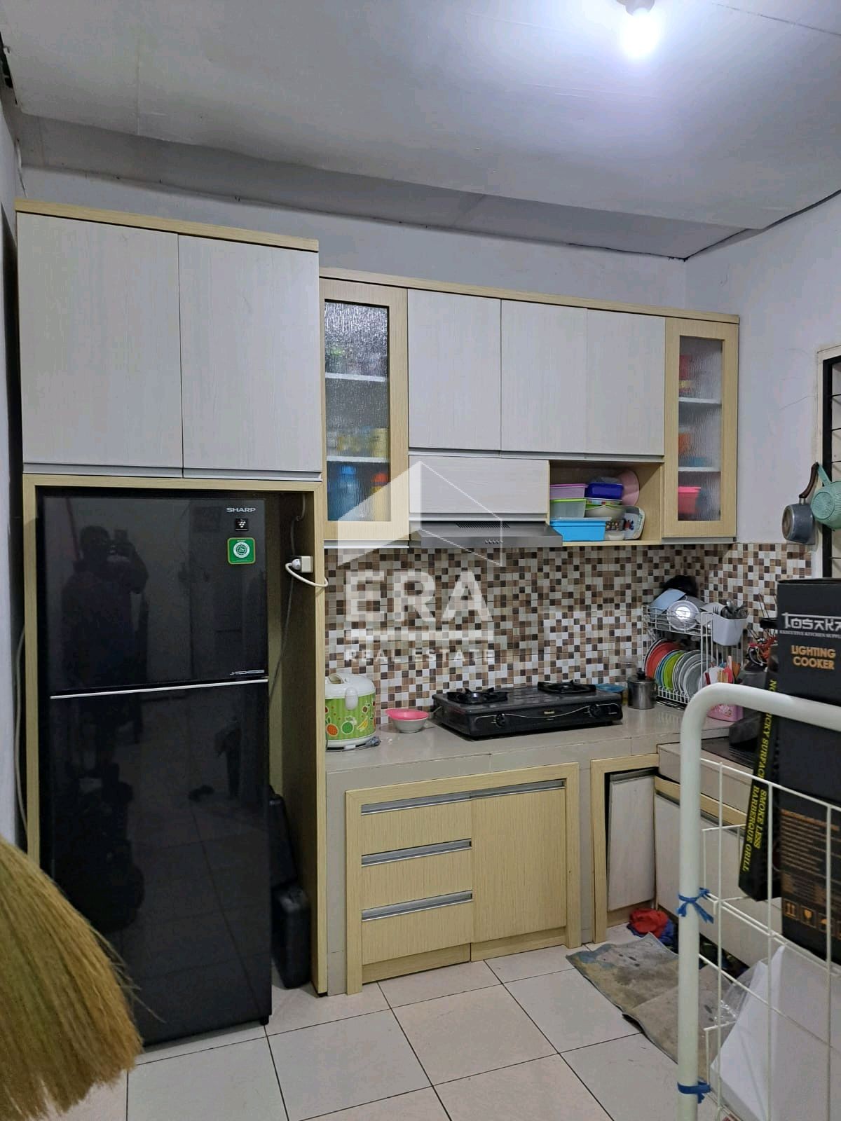 interior 8
