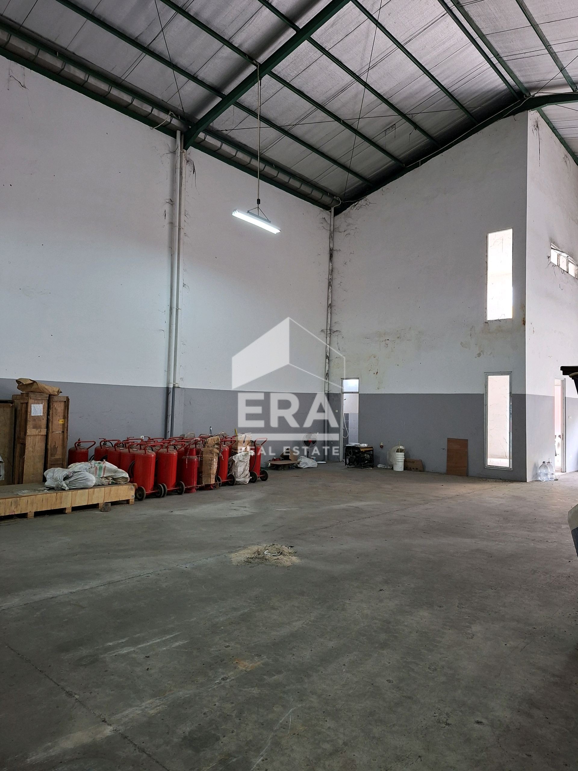 interior 9