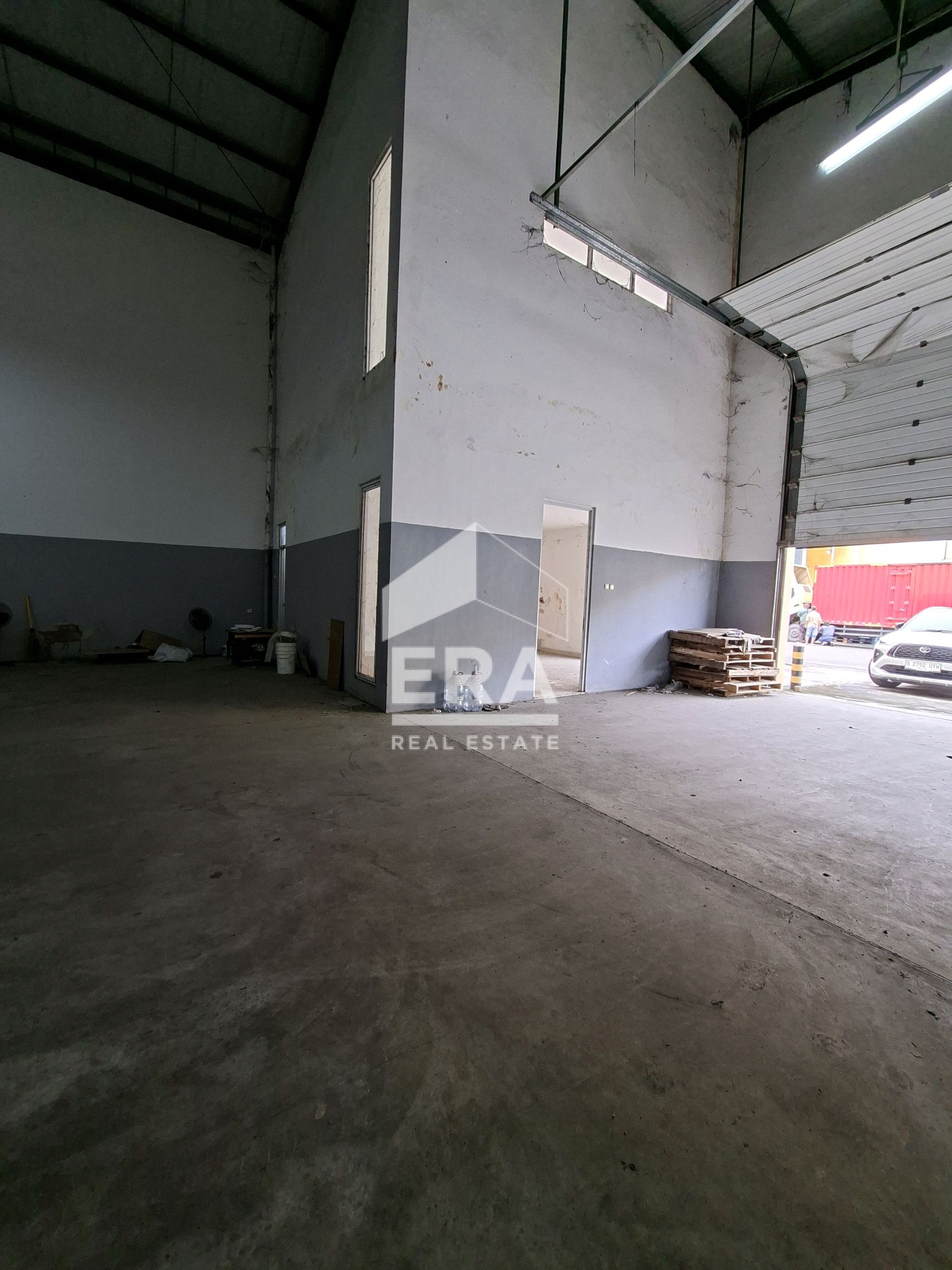 interior 2