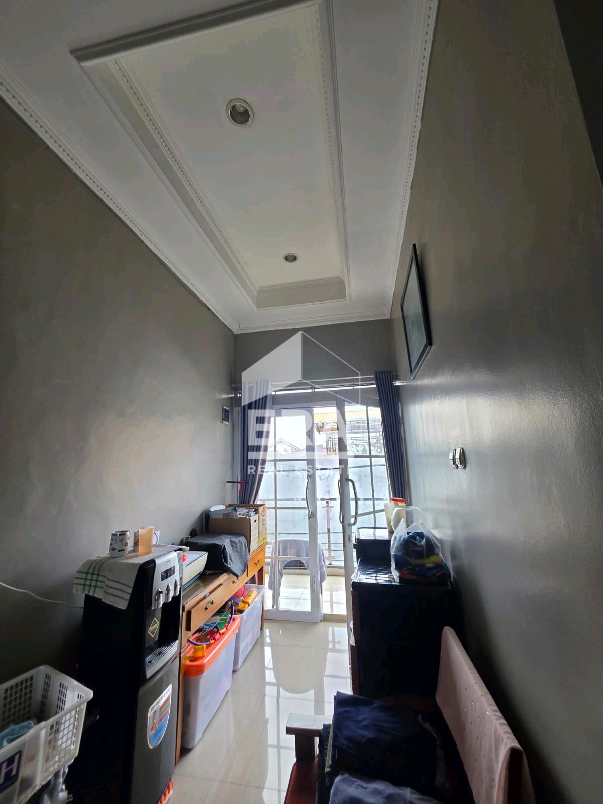 interior 3
