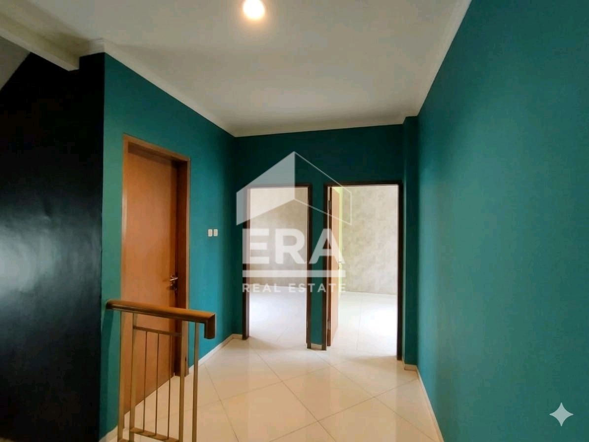 interior 6