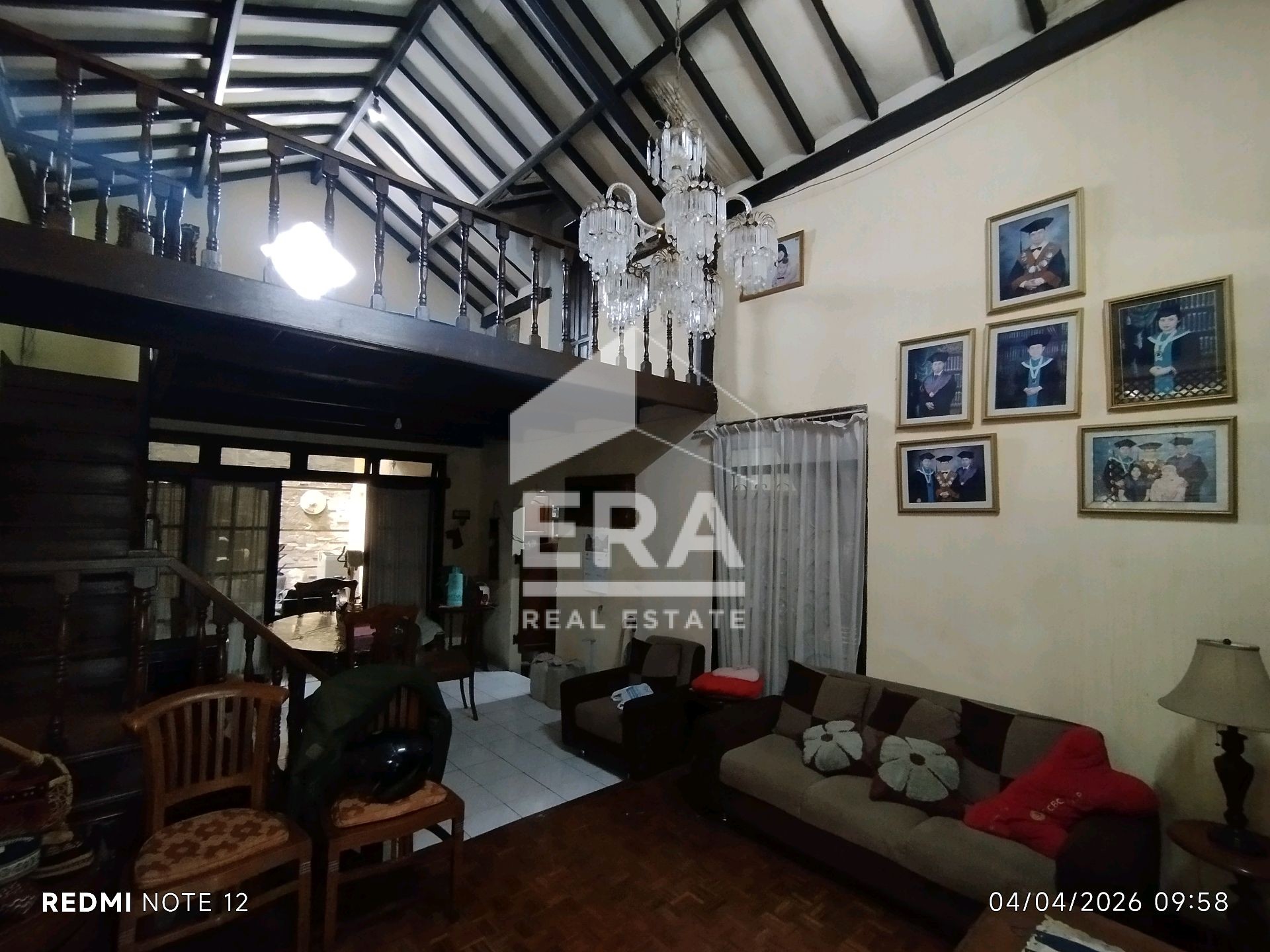 interior 6