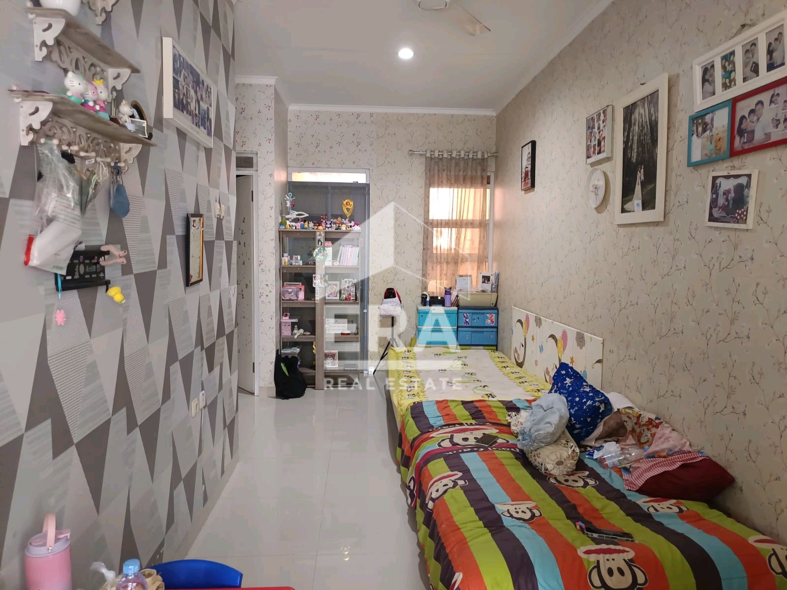 interior 6