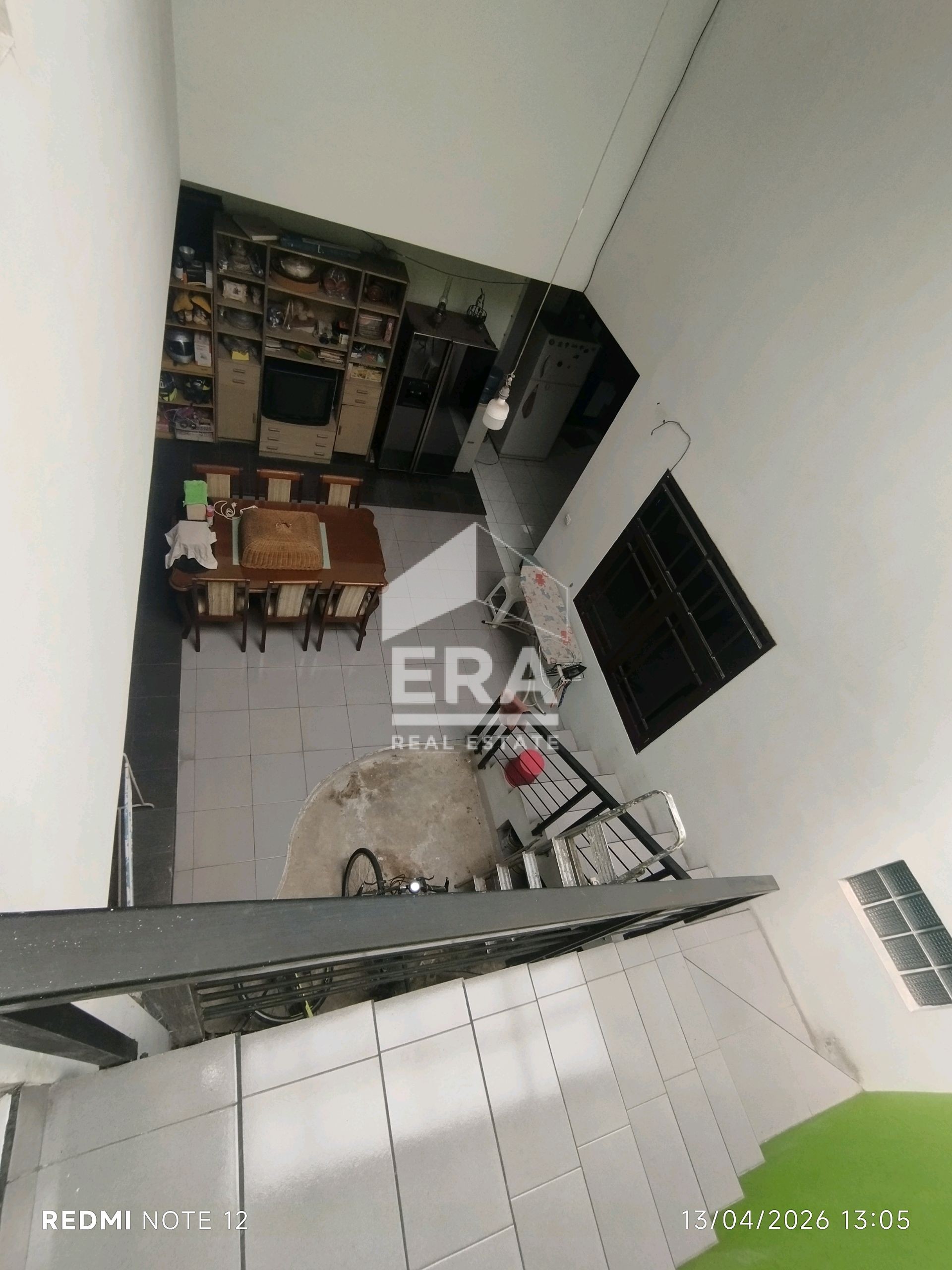 interior 6