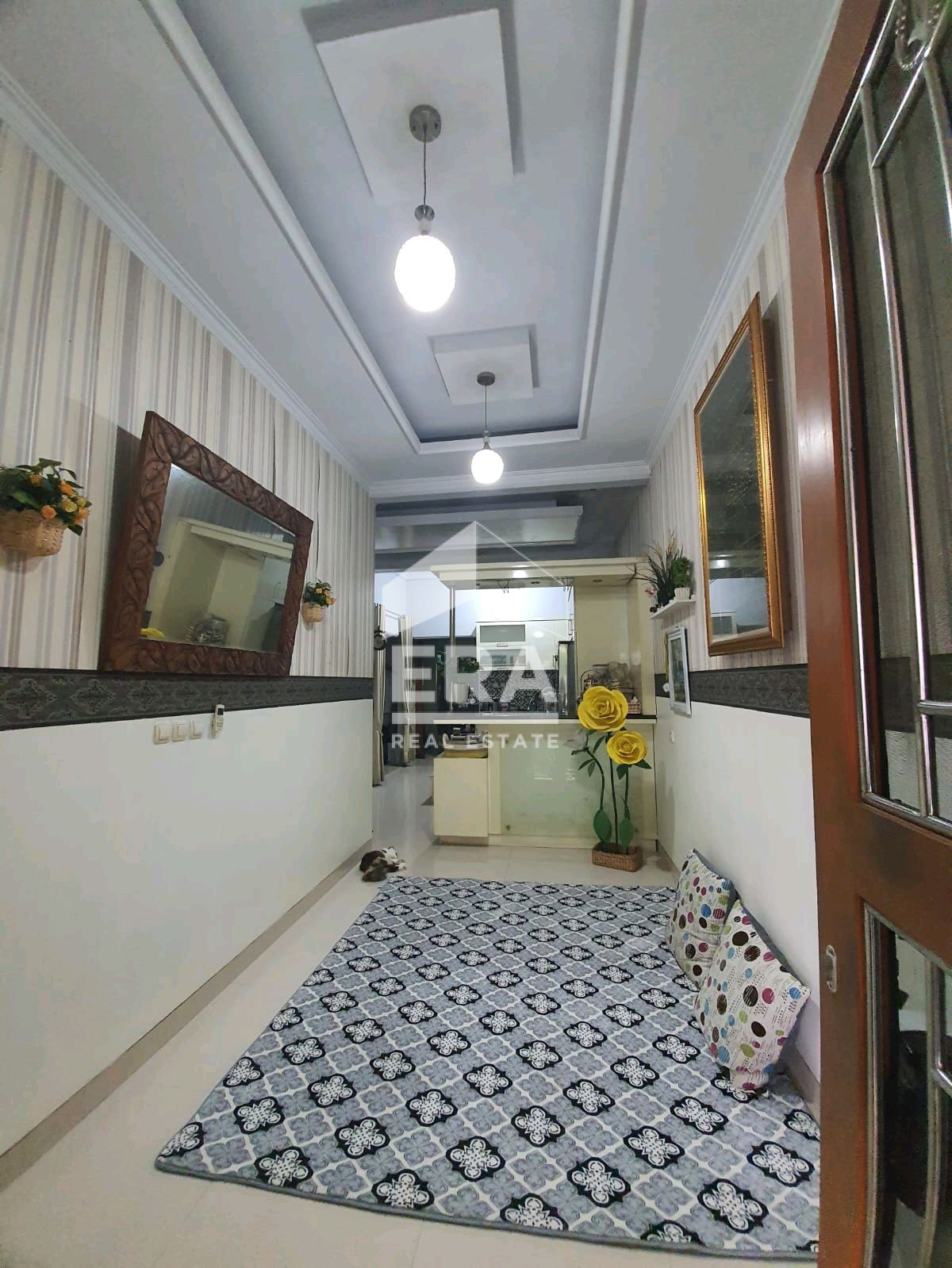 interior 4