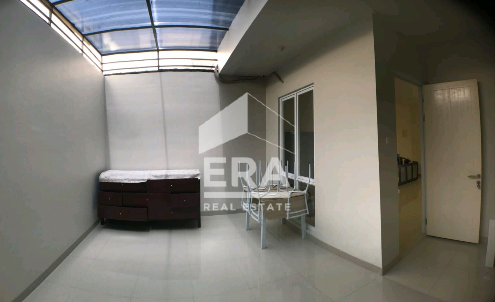 interior 4