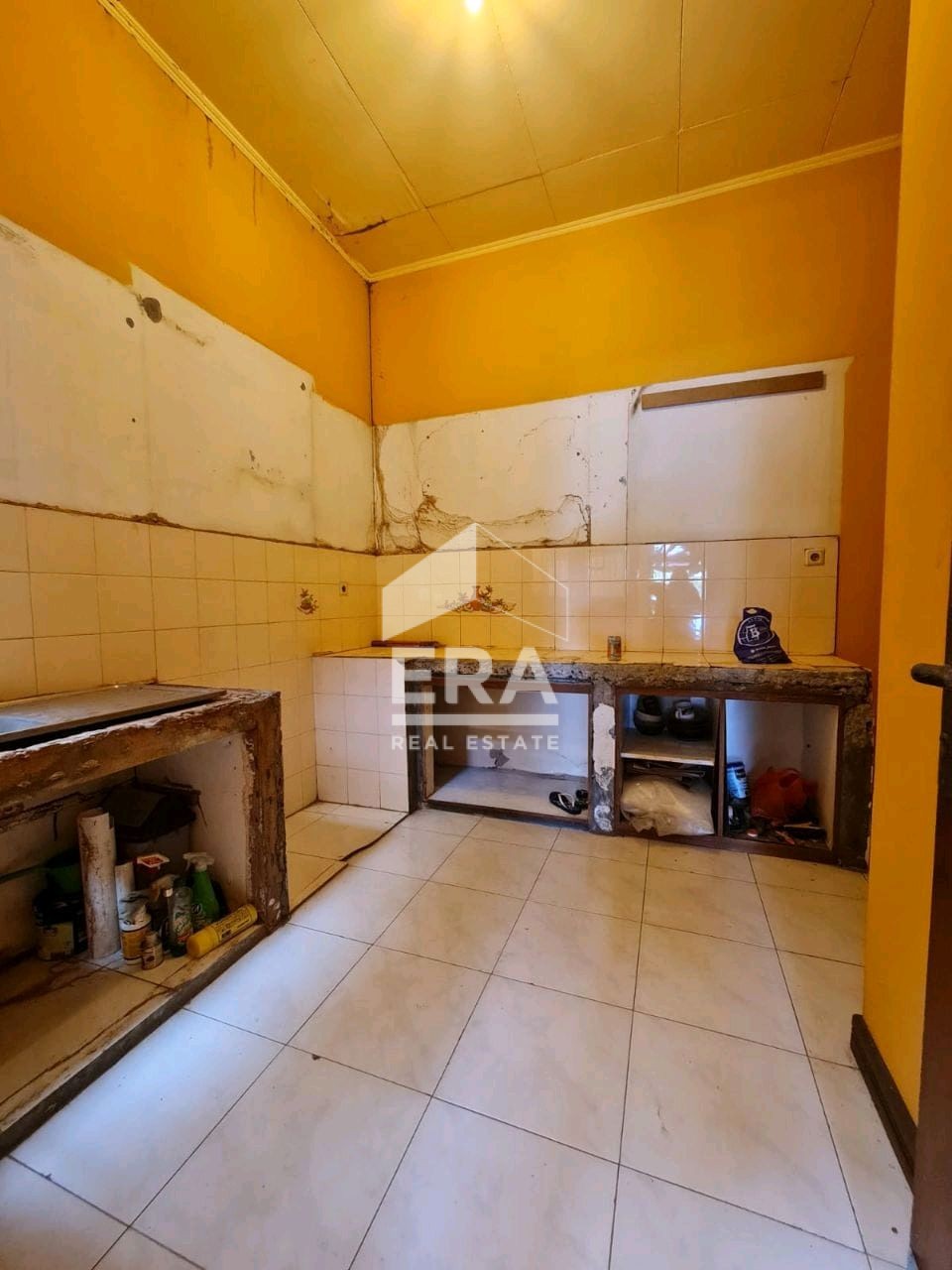 interior 2