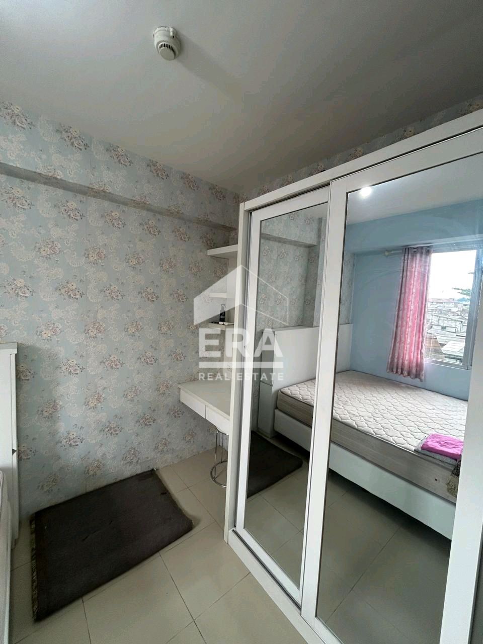 interior 4