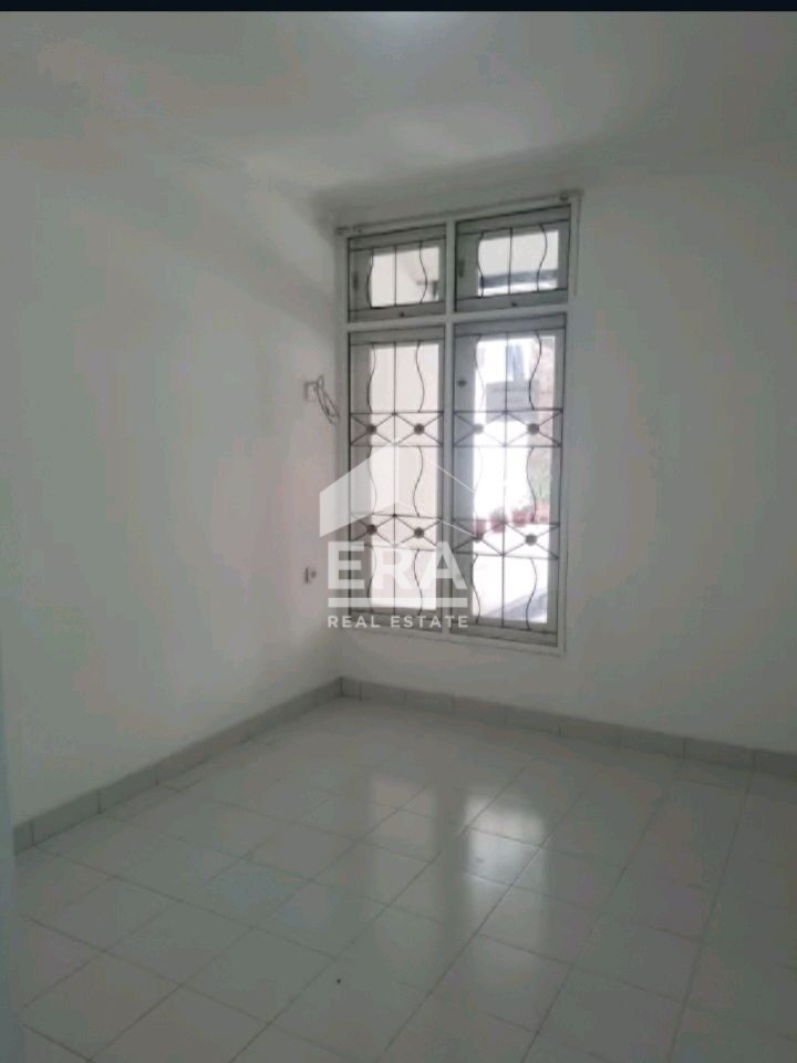 interior 7