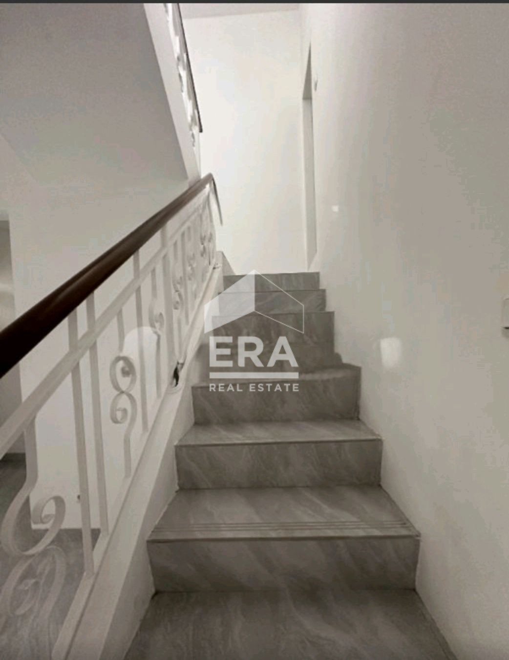 interior 3