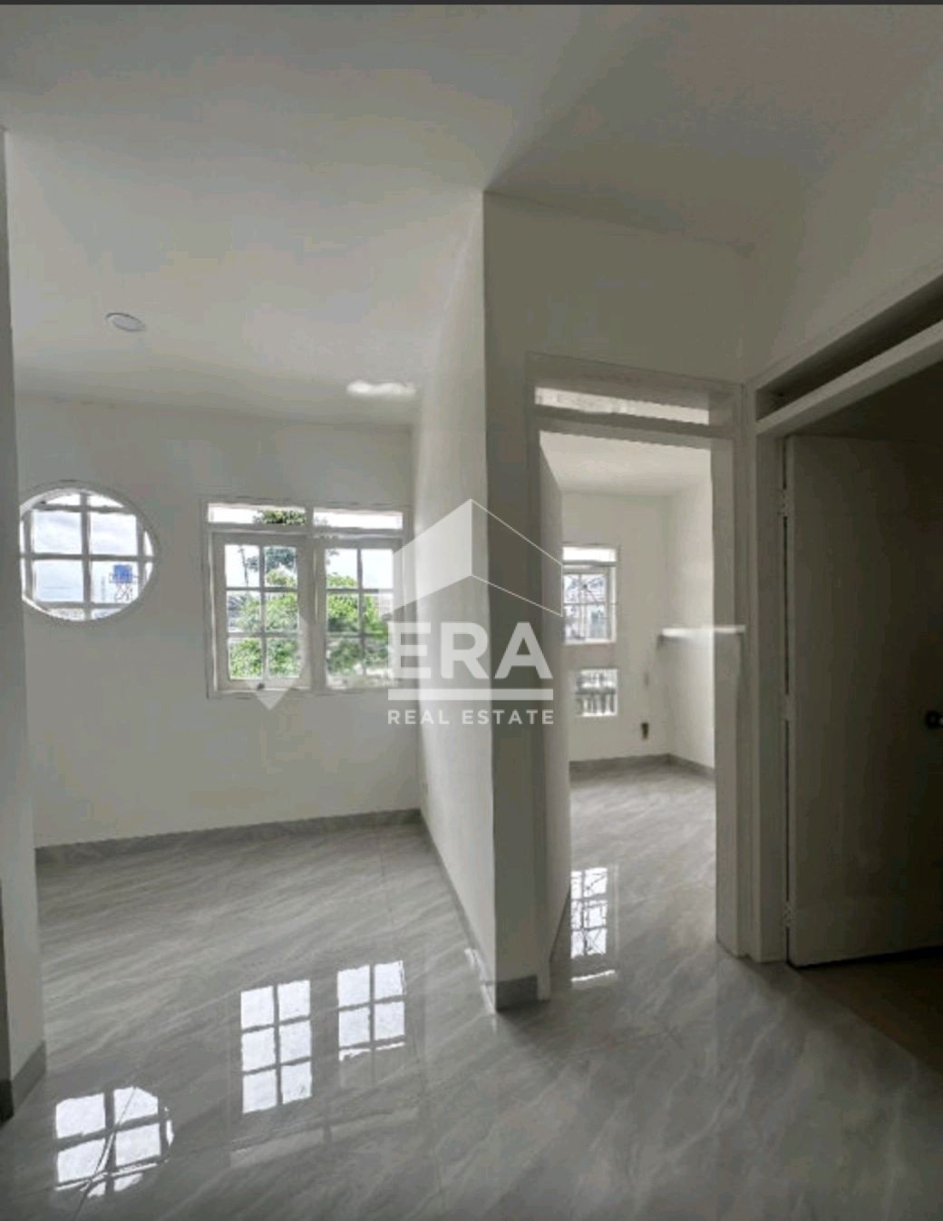 interior 6