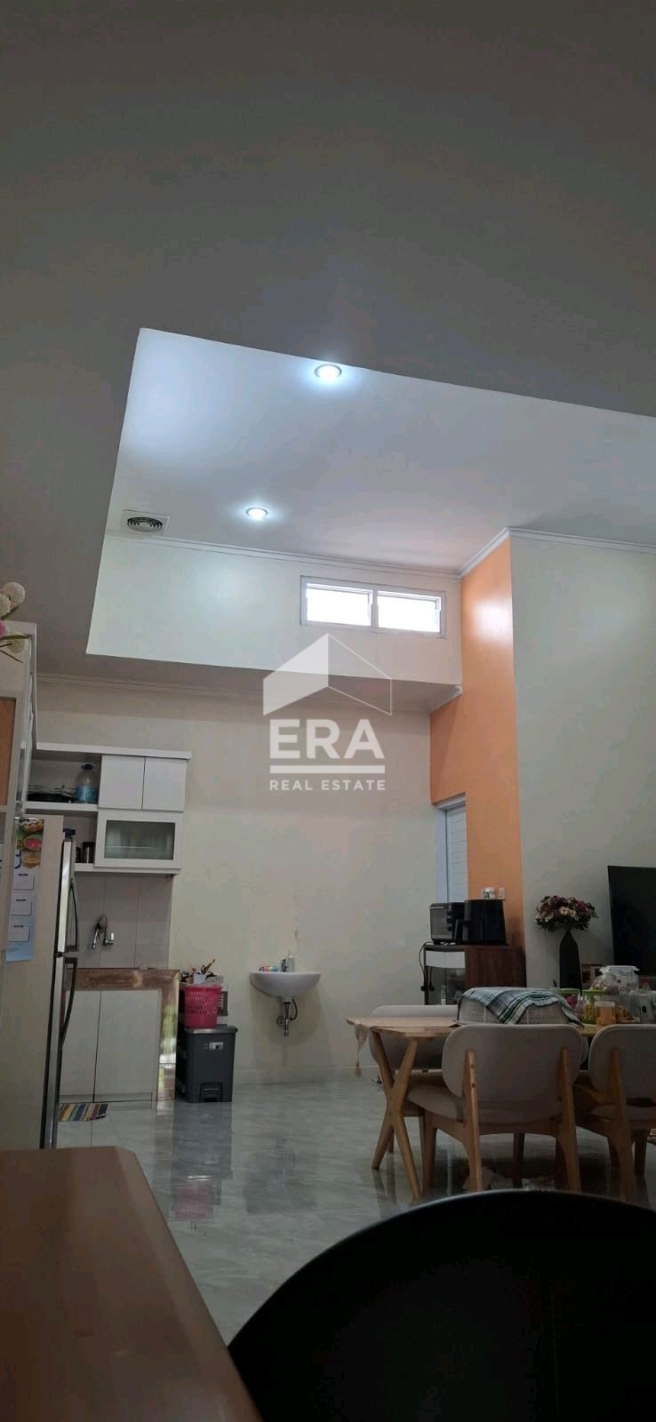 interior 2