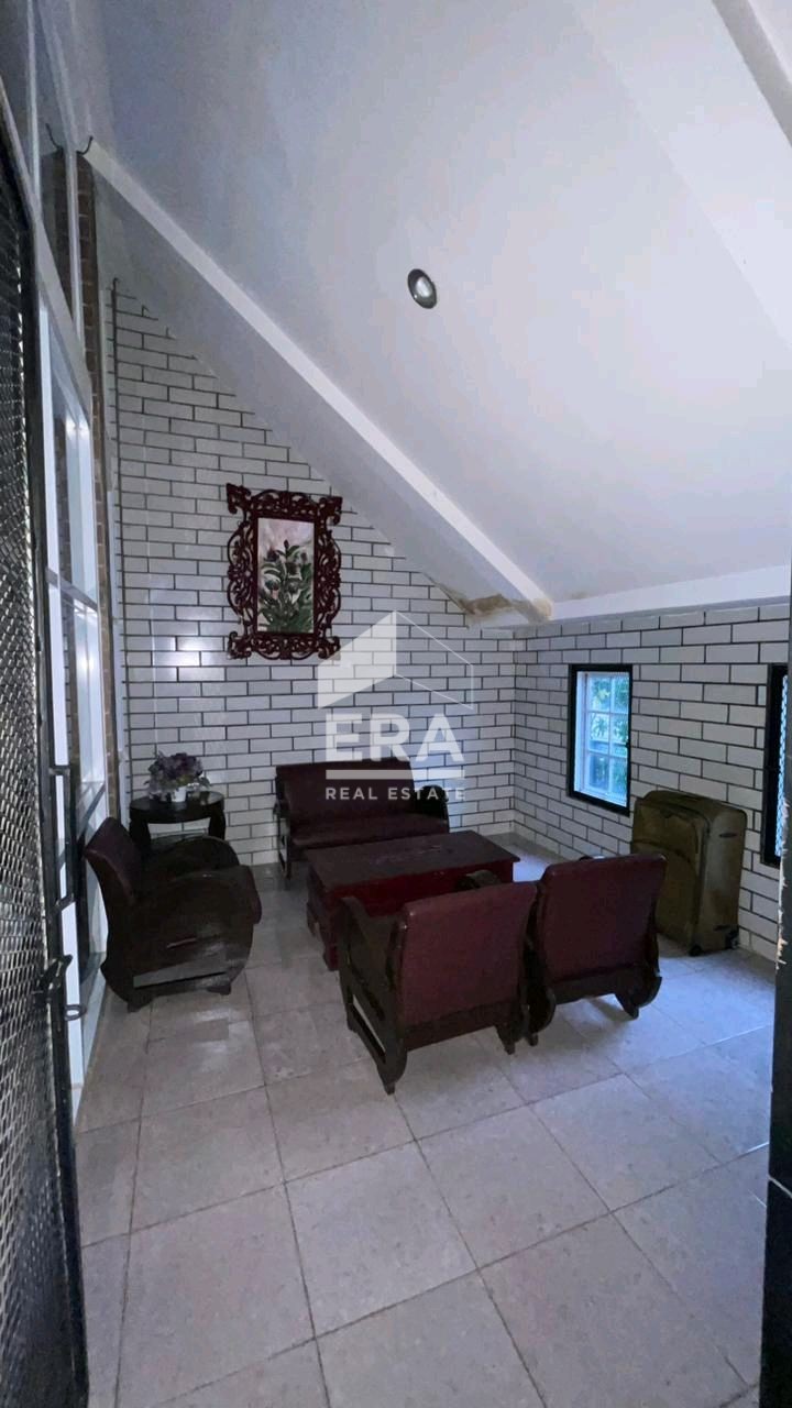 interior 2