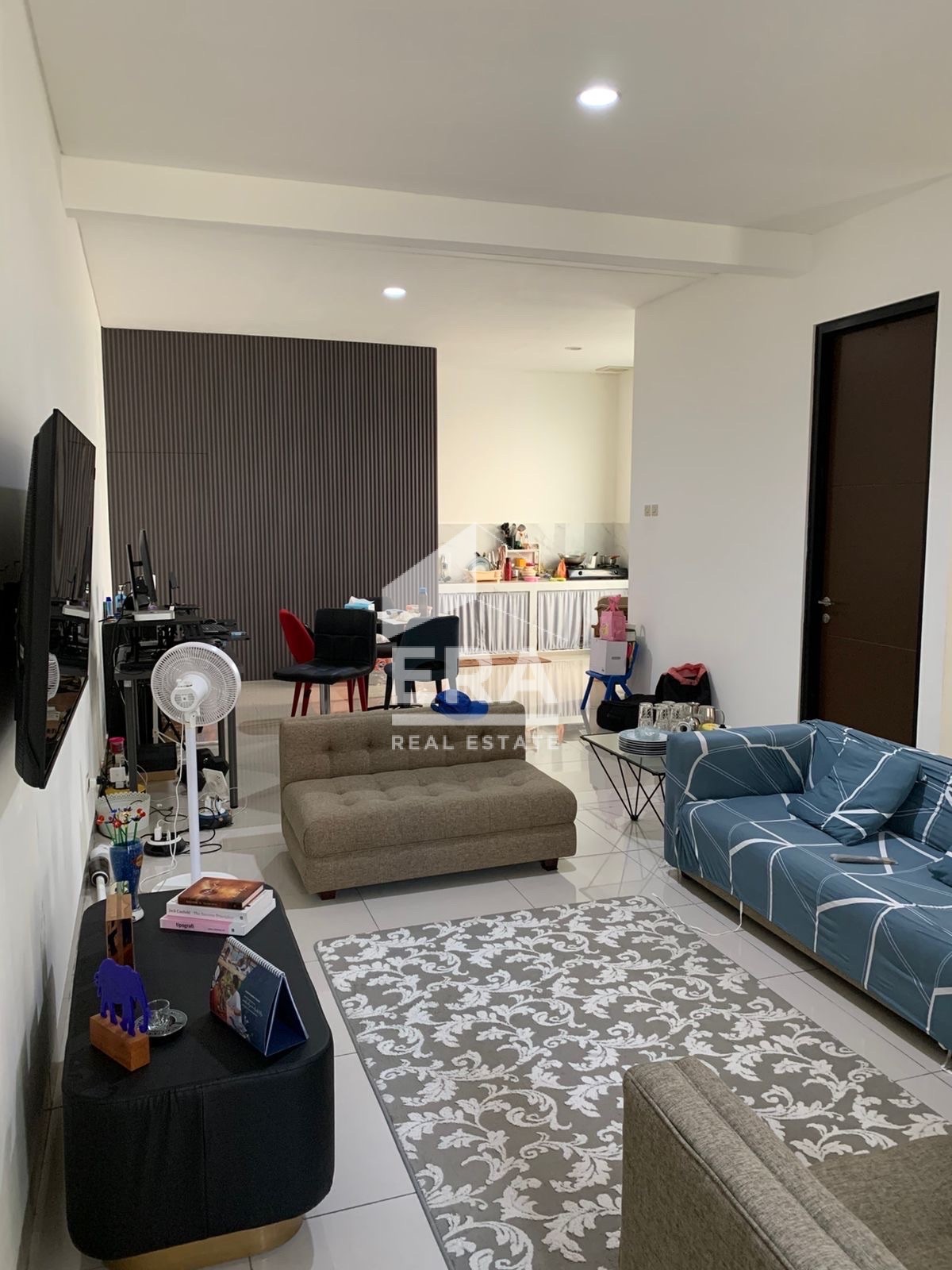 interior 2