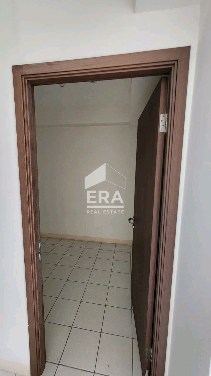 interior 6