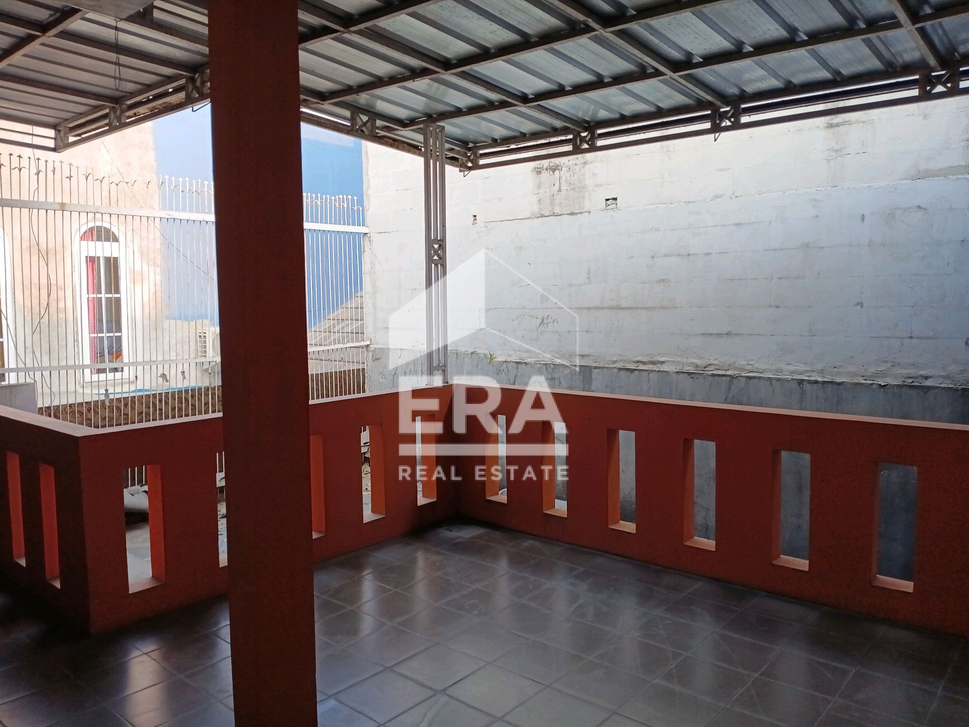 interior 4