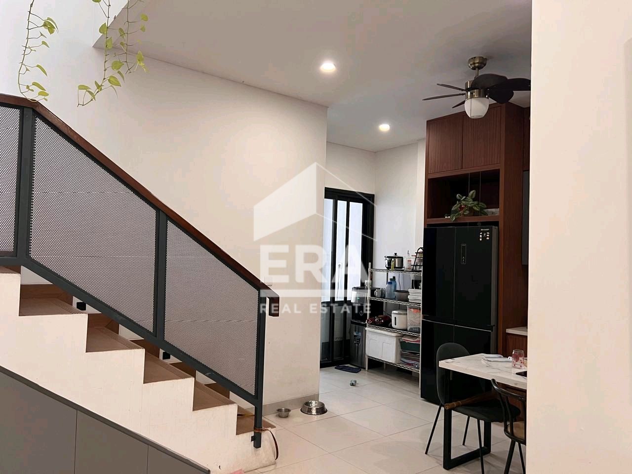interior 3