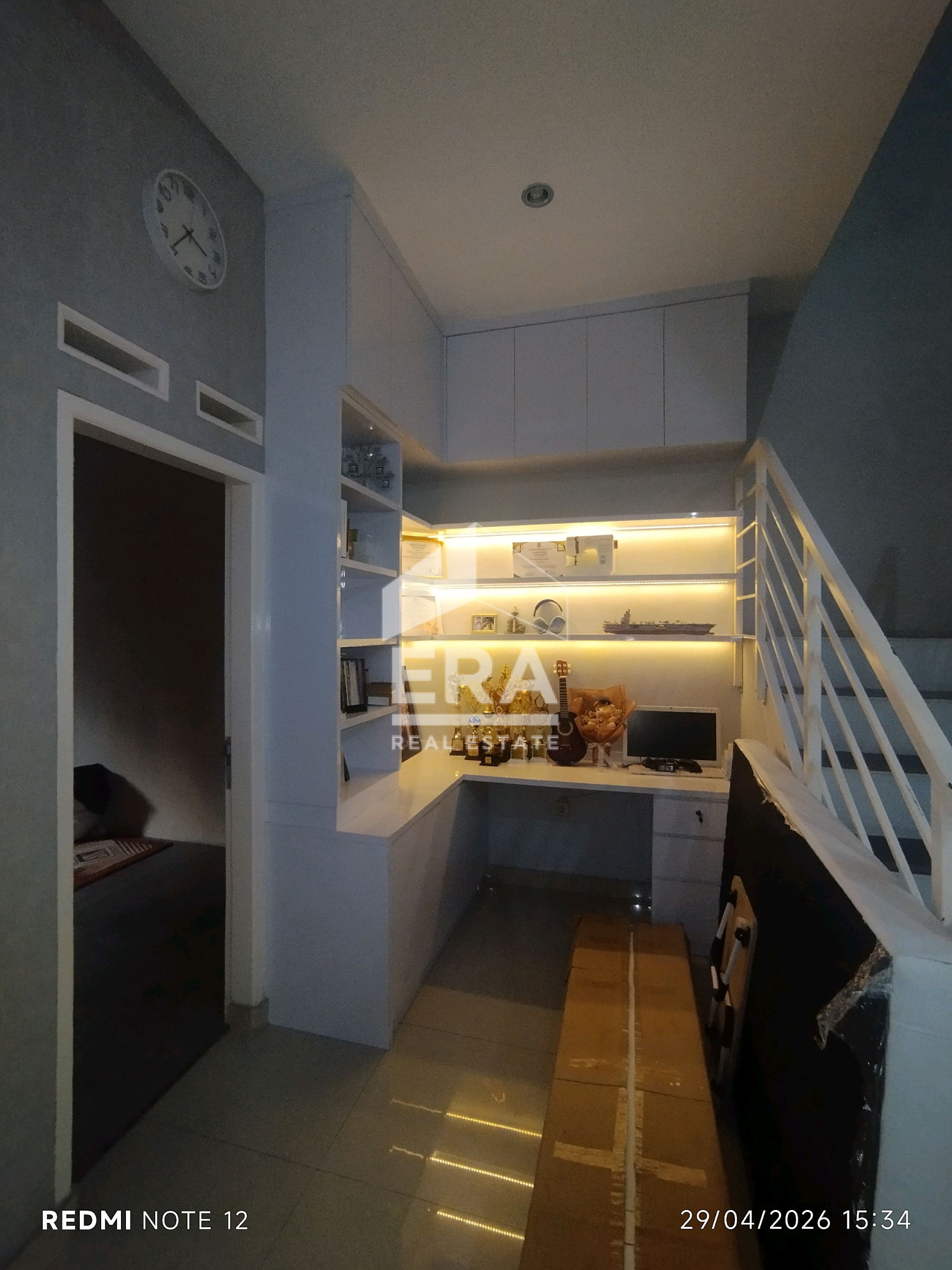 interior 6