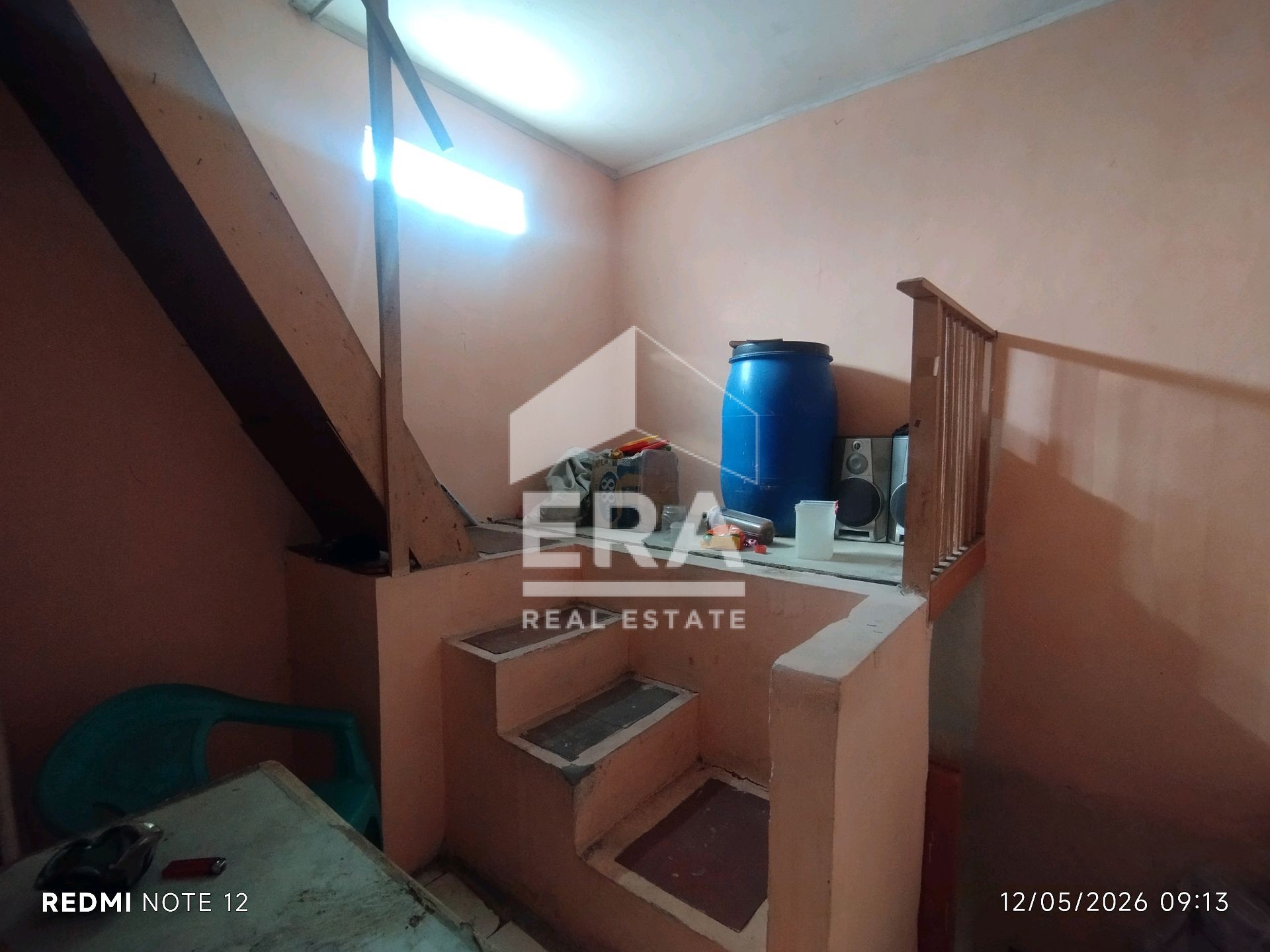 interior 6