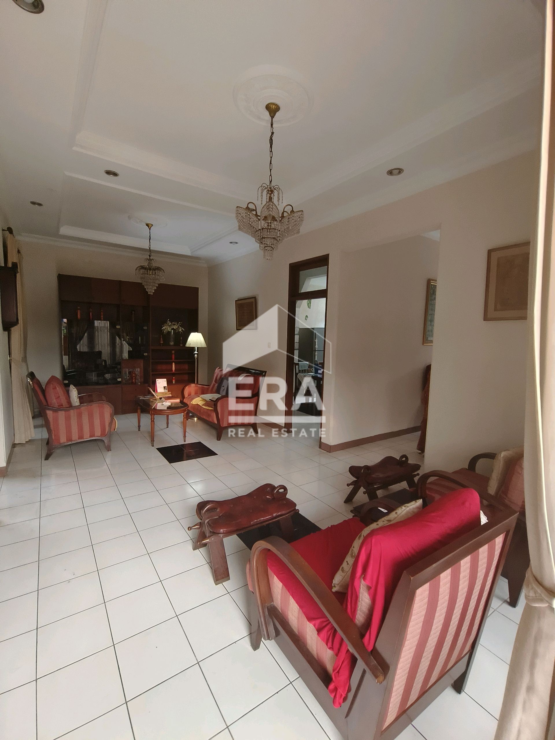 interior 3
