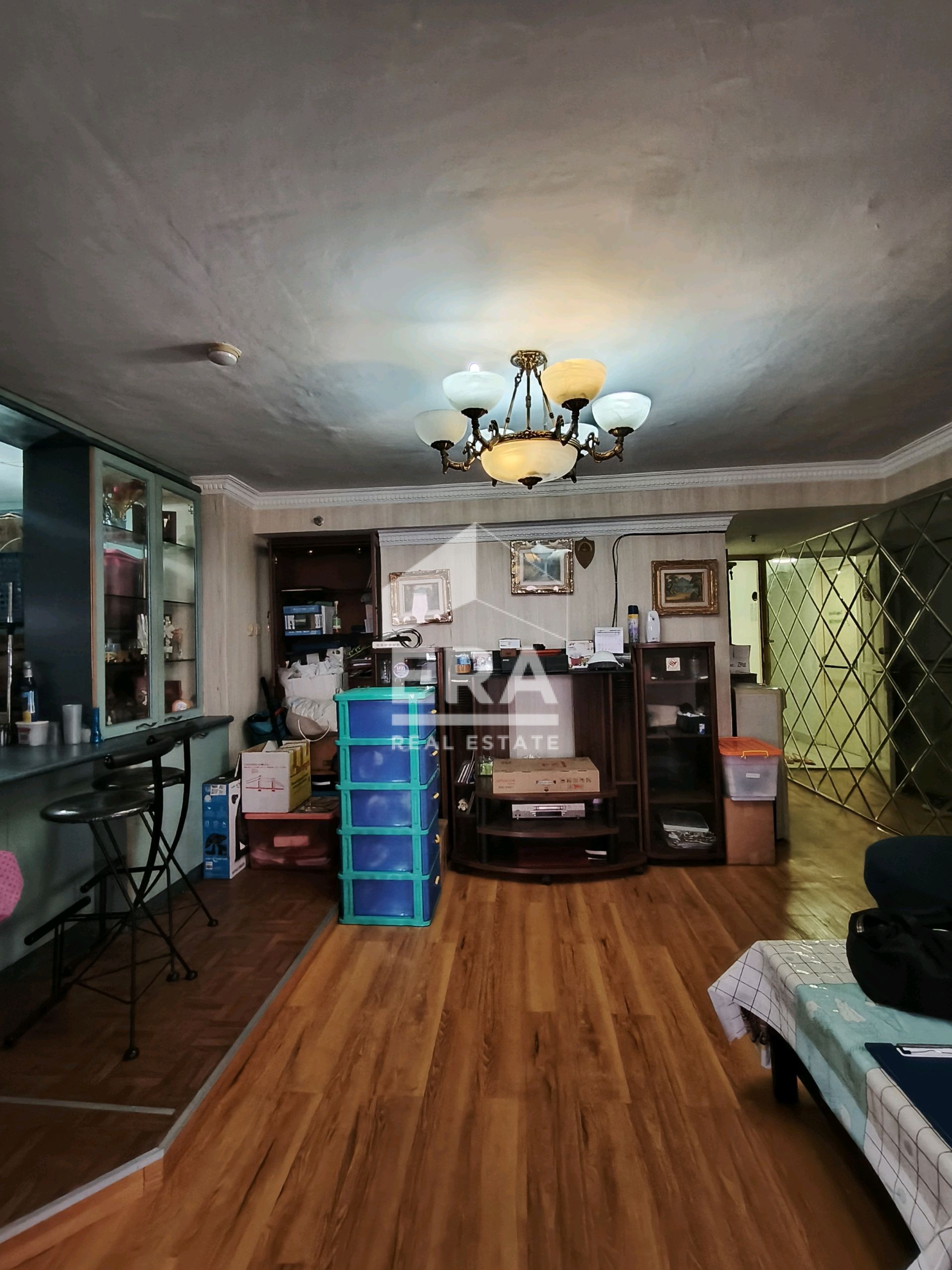 interior 9