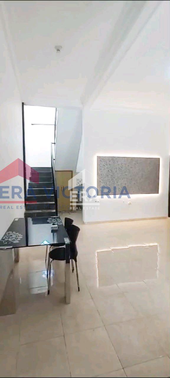 interior 6