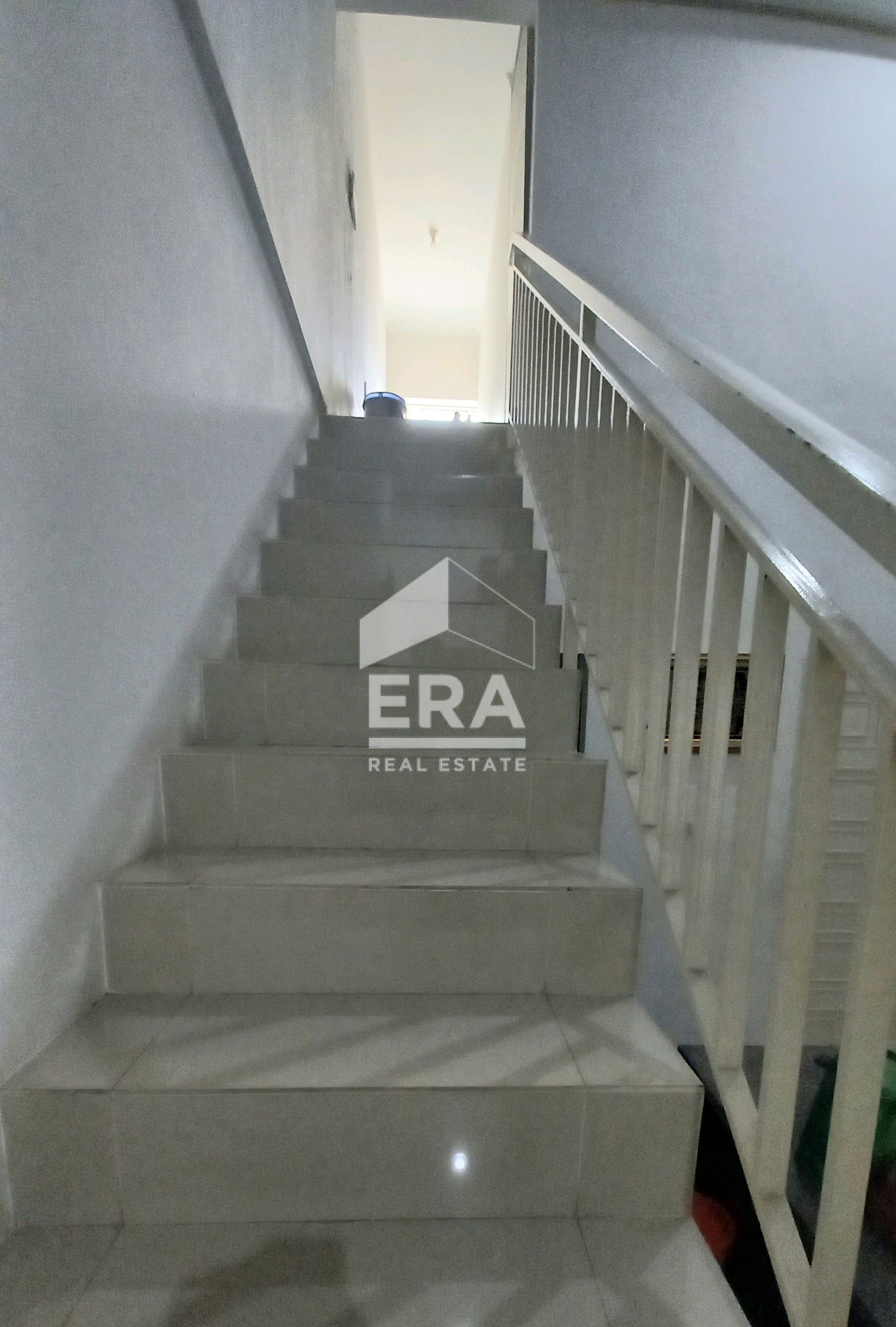 interior 4