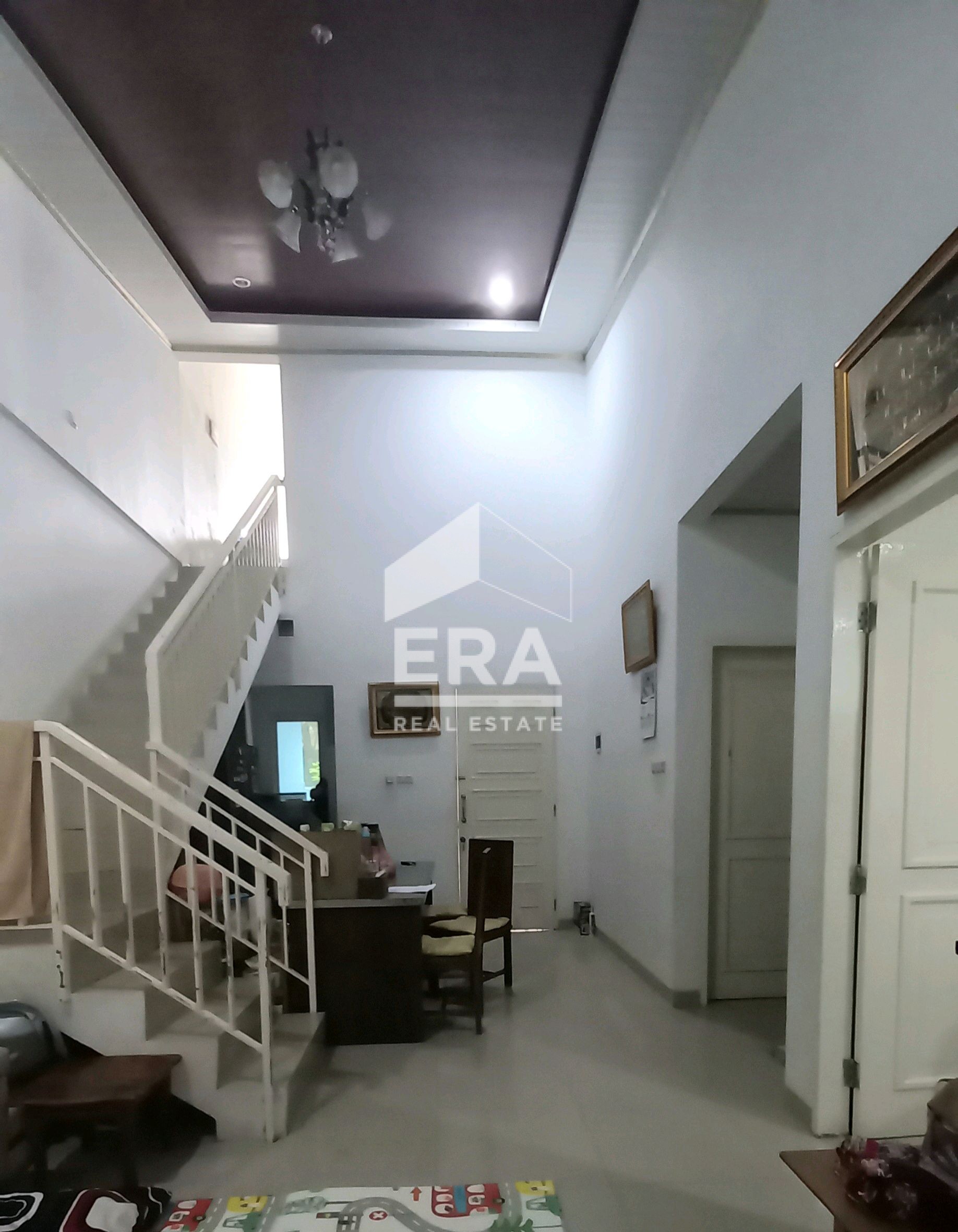 interior 2