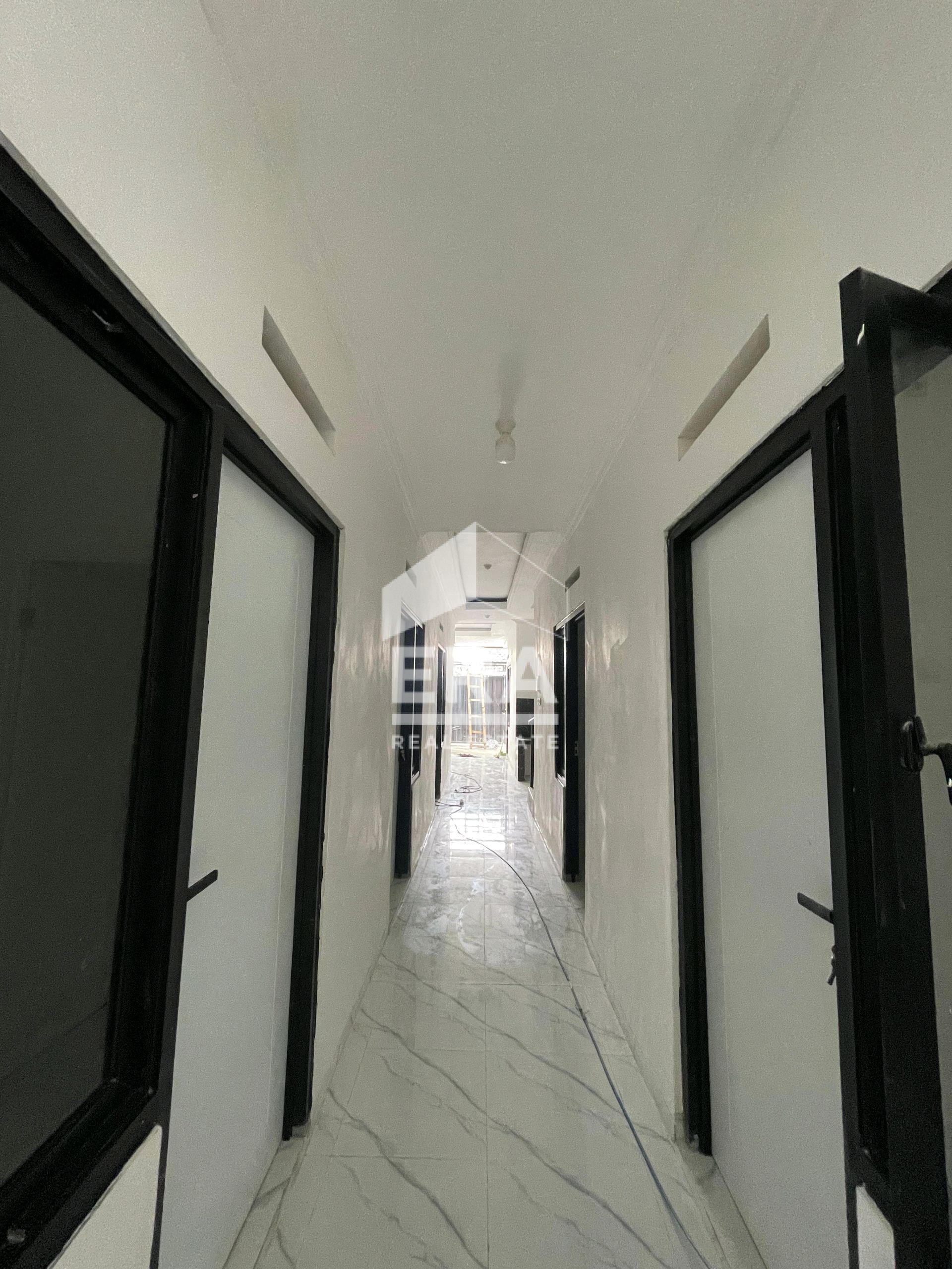 interior 2