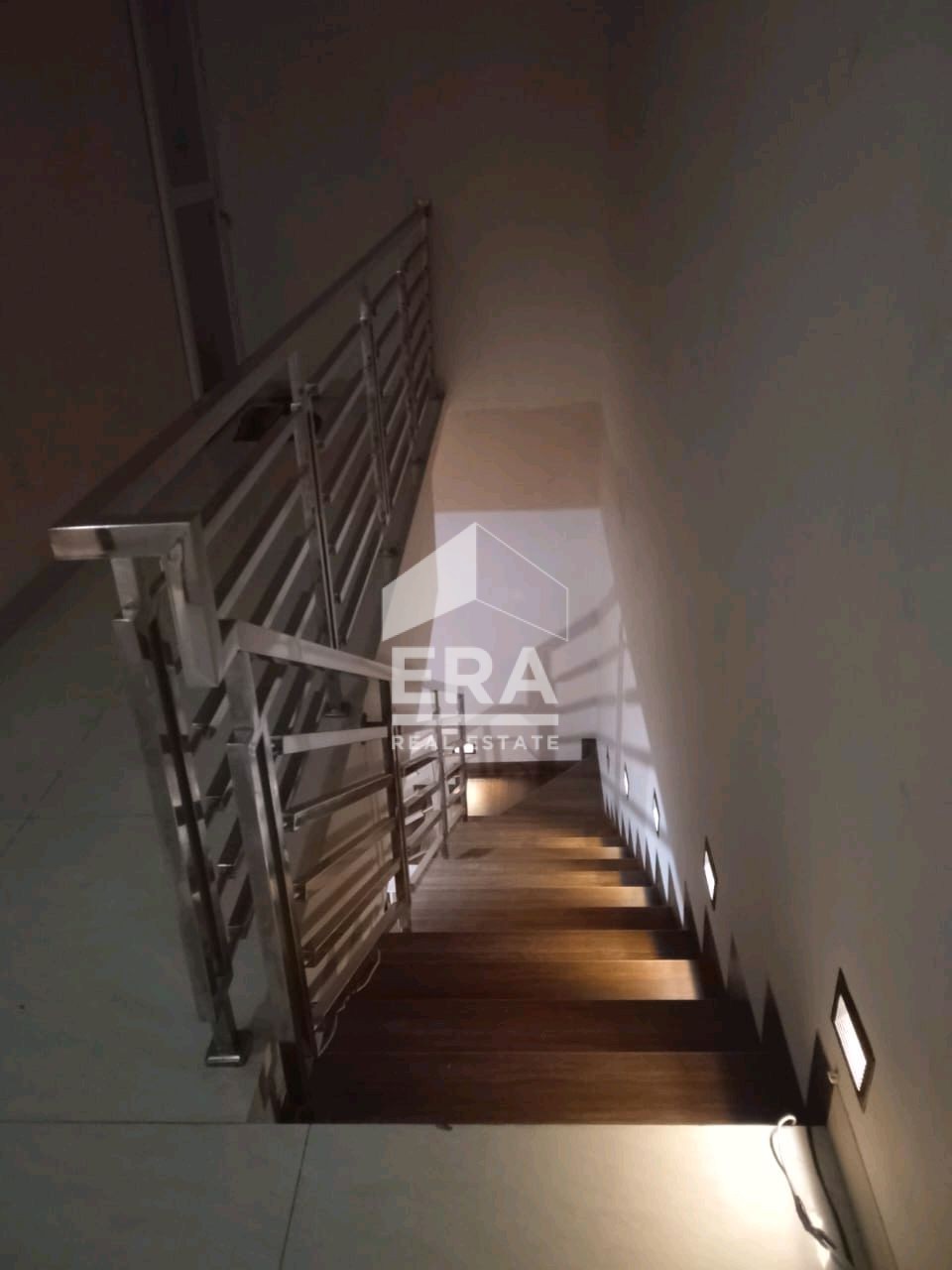 interior 9