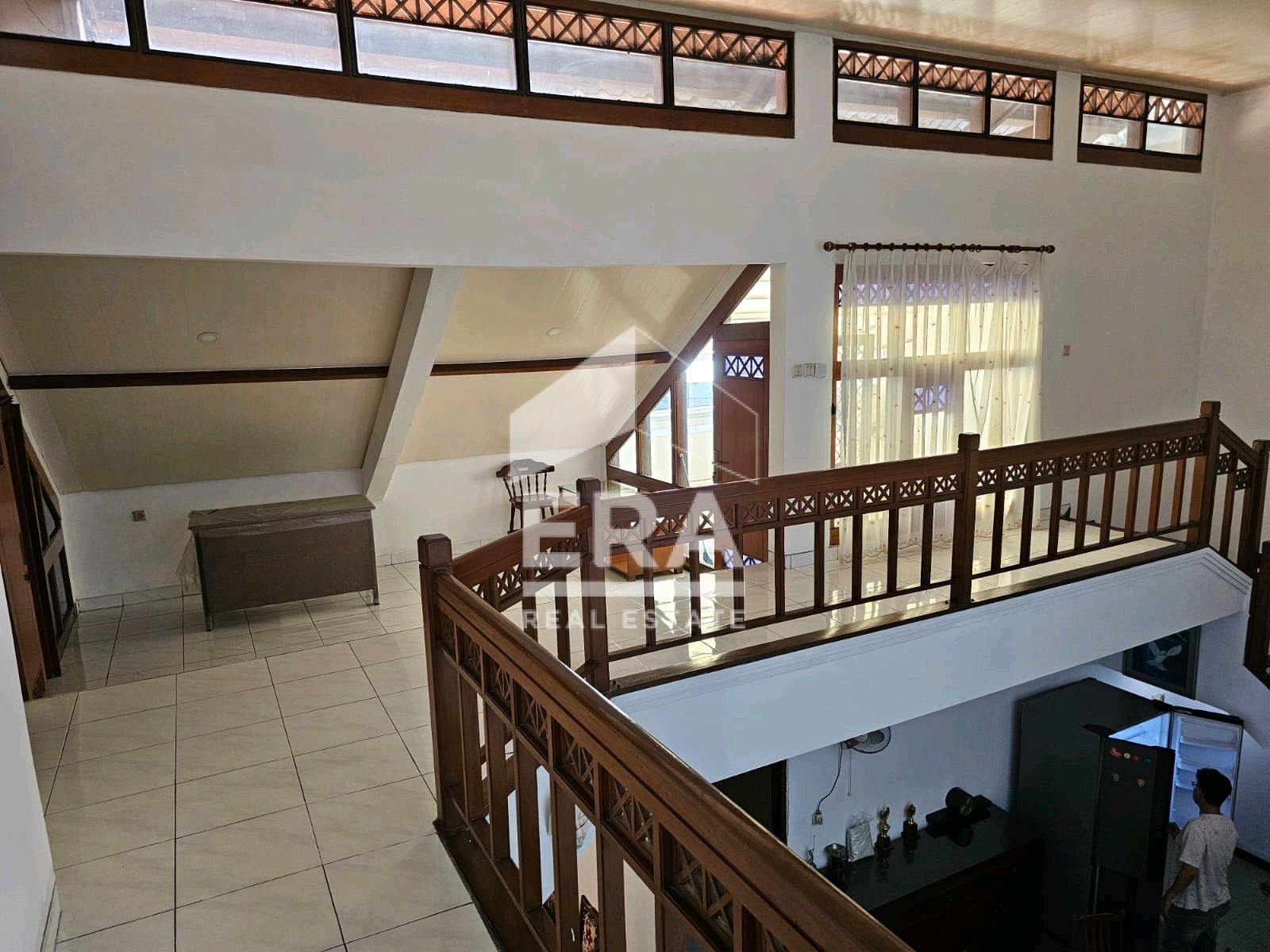 interior 6