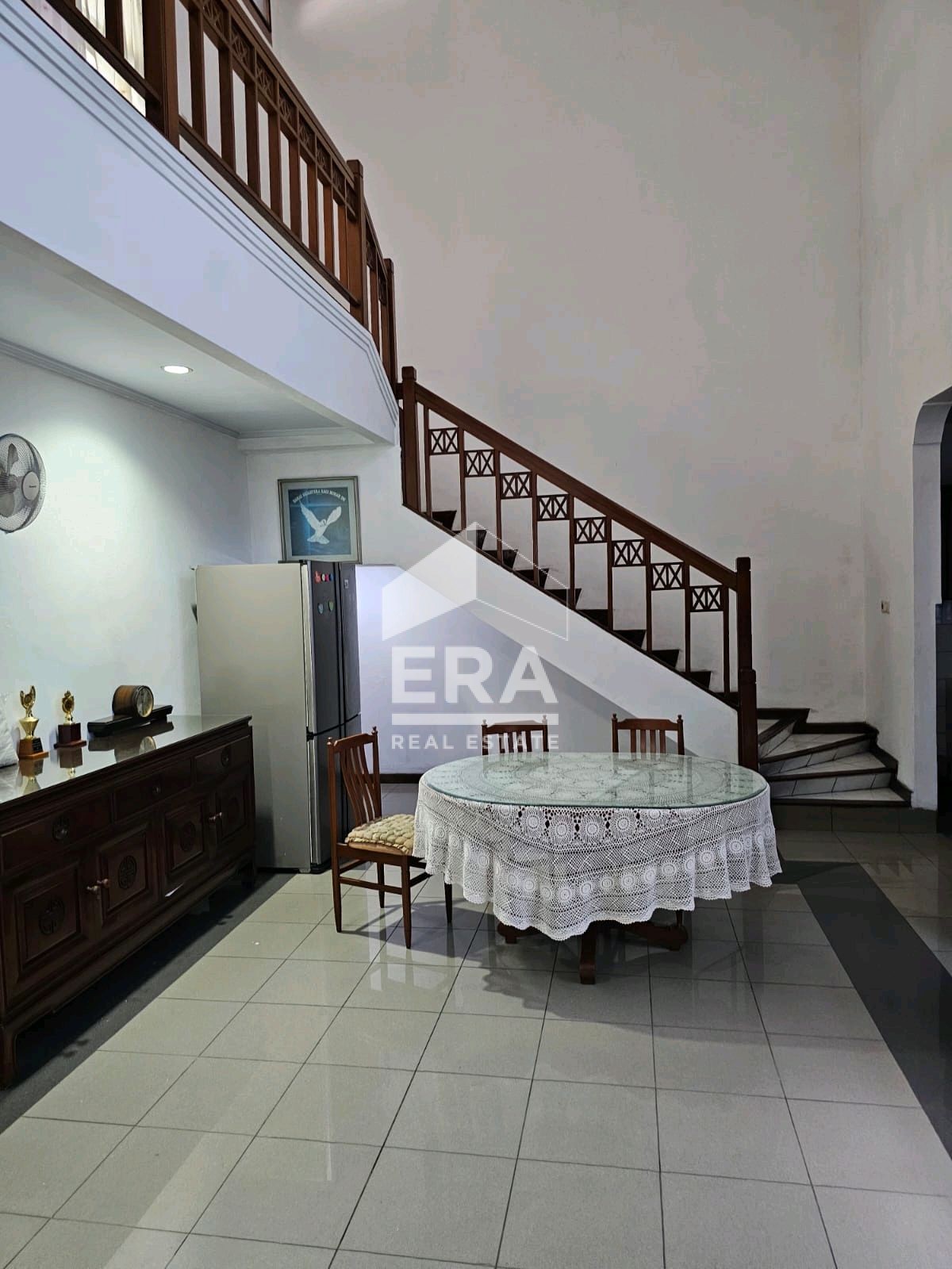 interior 9